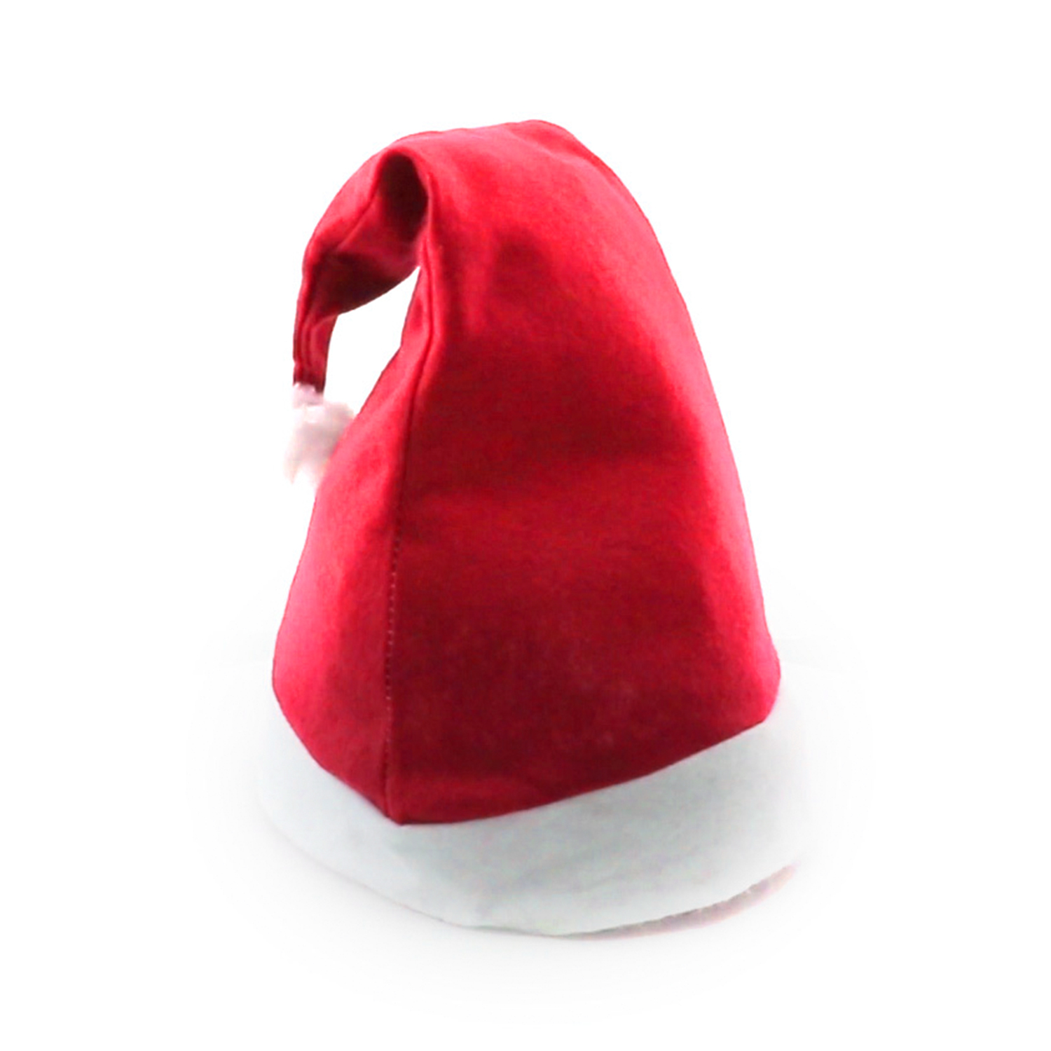 Ein roter Weihnachtsmannhut mit weißem Besatz und Bommel vor weißem Hintergrund. Der Hut steht aufrecht und leicht geneigt.