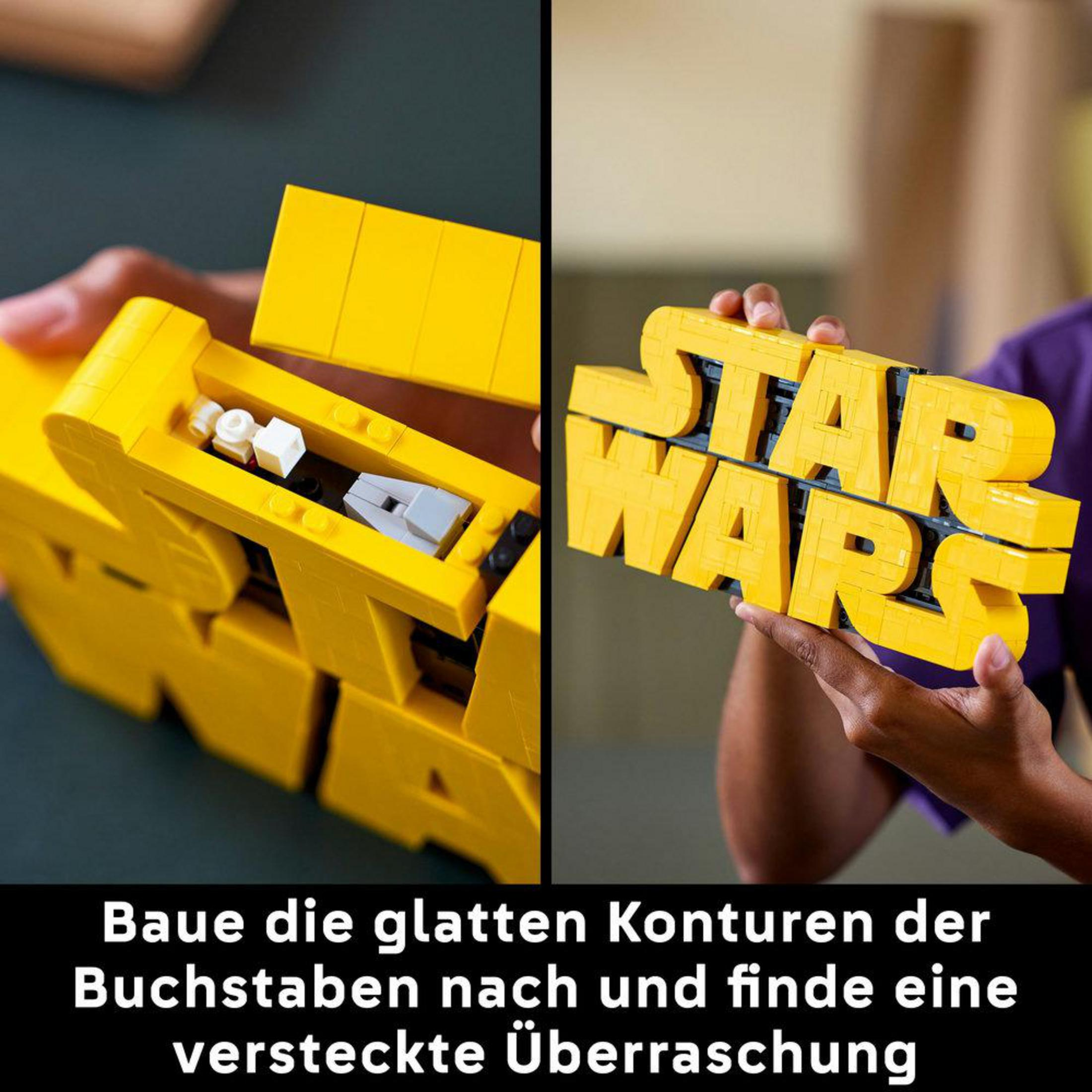 Żółte litery LEGO Star Wars otwierają się, ukazując małe białe i szare elementy. Osoba trzyma litery.