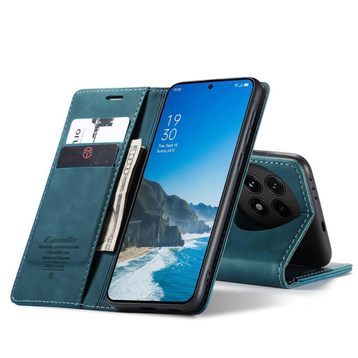 Eine türkisfarbene Handyhülle mit Karten und Bargeld im Inneren. Ein Telefon zeigt ein Landschaftsbild an. Die Hülle liegt auf einer weißen Oberfläche.