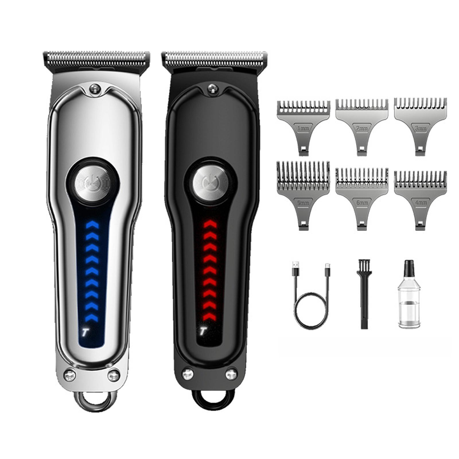 Zwei elektrische Haarschneidemaschinen, silber und schwarz. Zubehör umfasst Klingen, eine Bürste, ein USB-Kabel und Öl.