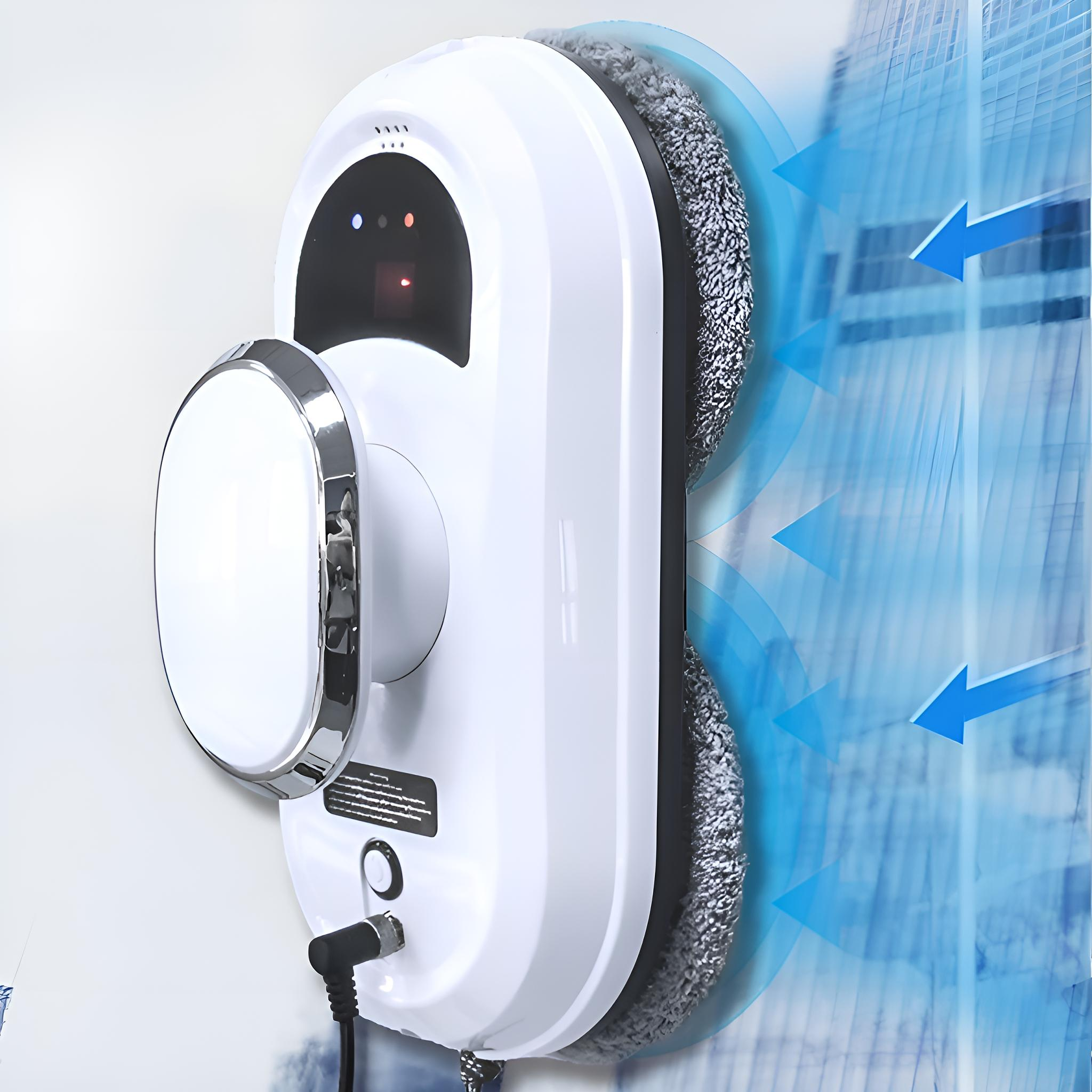 Weißer Fensterputzroboter mit rundem Griff und Putzpad. Blaue Pfeile zeigen die Reinigungsaktion an. Gebäude im Hintergrund.