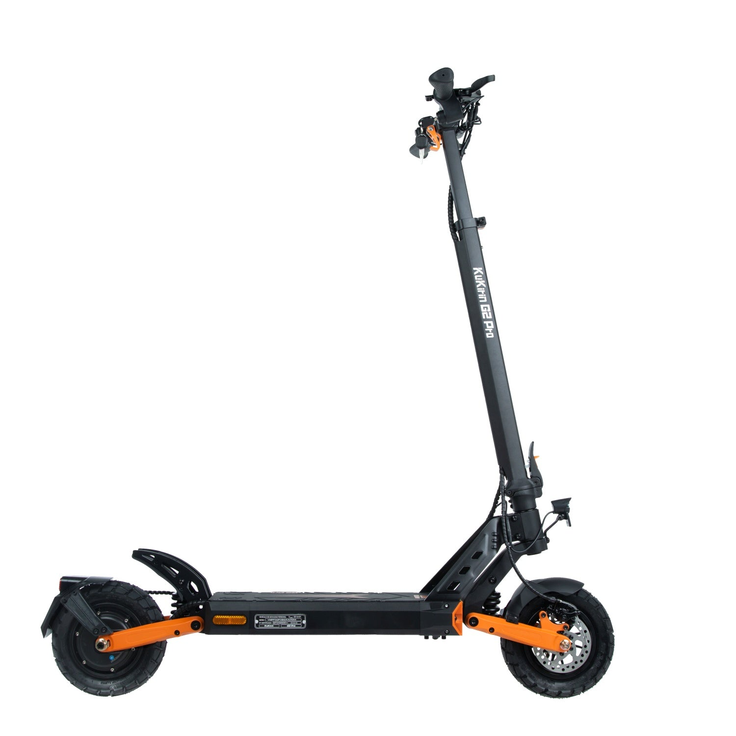 Schwarzer und orangefarbener Elektroroller auf weißem Hintergrund. Es ist ein Kukirin G2 Pro Modell.