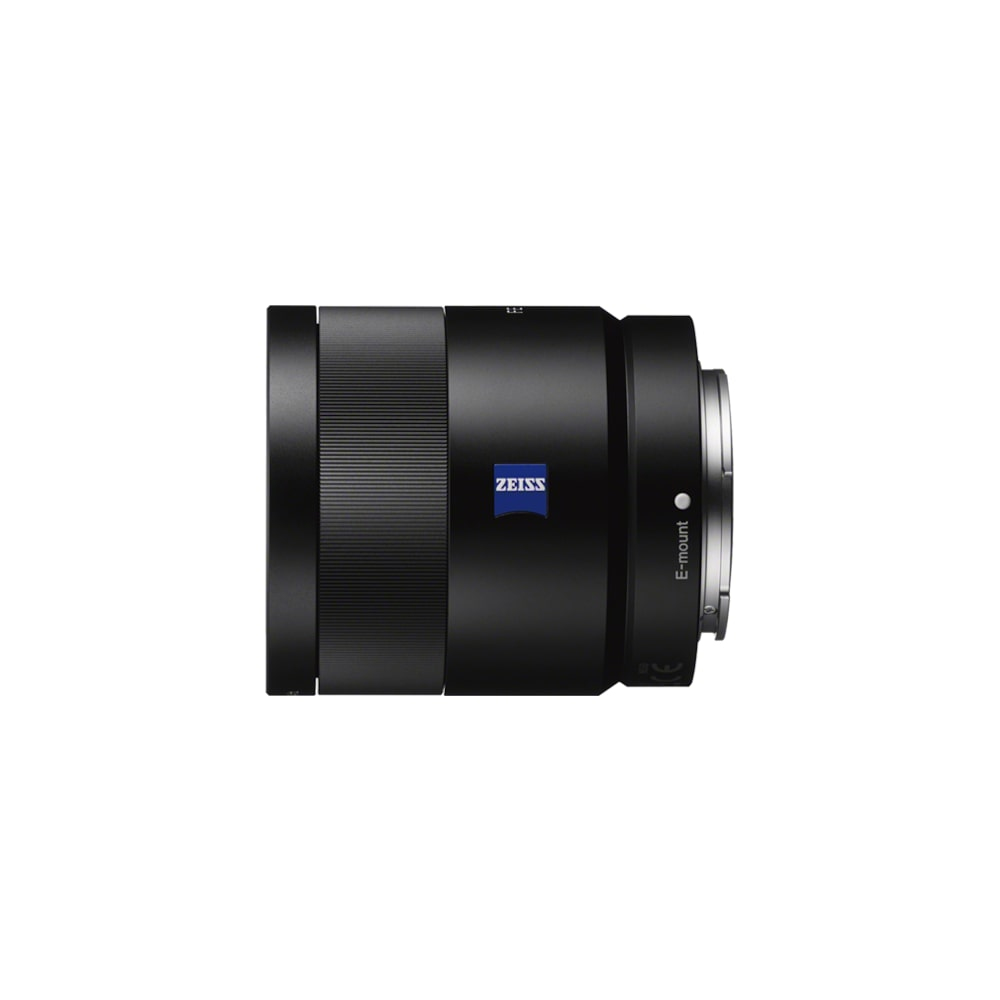 Lente de cámara Zeiss negro sobre fondo blanco. Incluye el logotipo azul de Zeiss y la etiqueta E-mount.