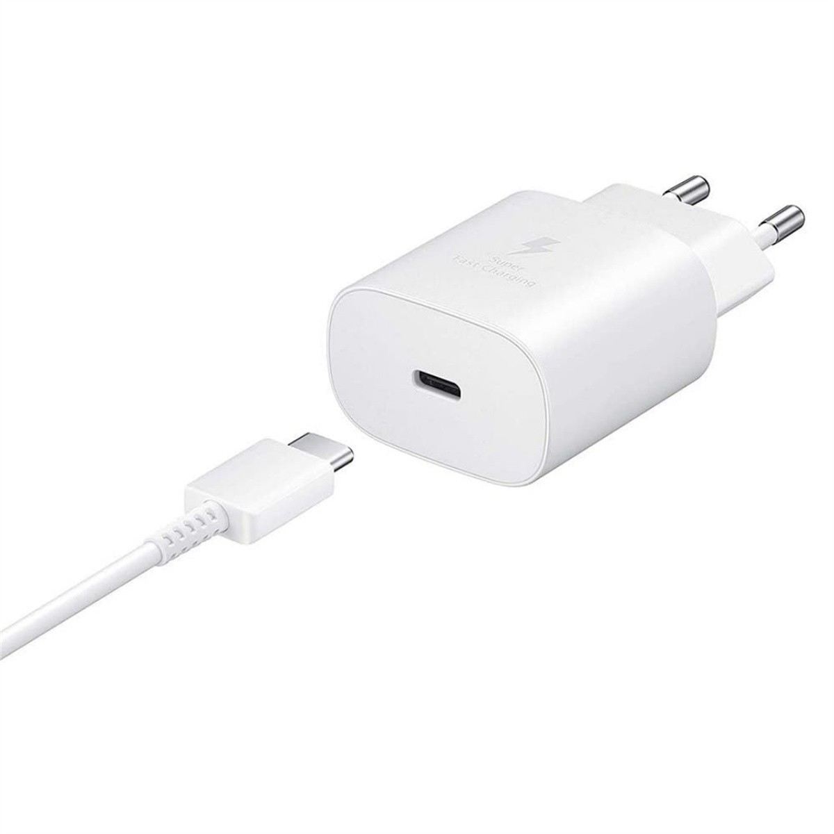 Weißes Samsung Ladegerät mit USB-C-Kabel.