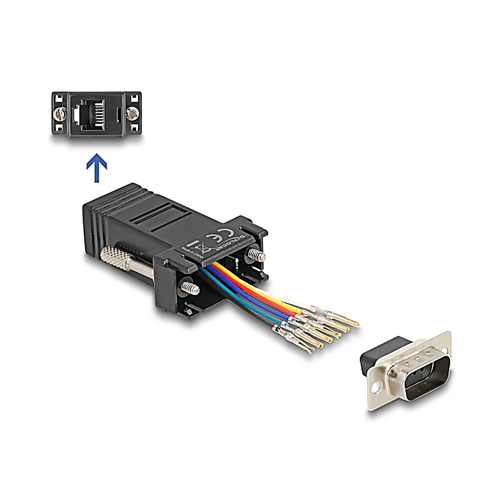 Connettore nero con fili e un connettore RJ45 e un connettore D-sub. Sfondo bianco.