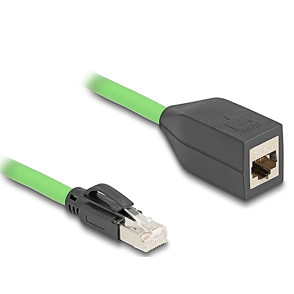Cavo di rete verde con connettore nero e pezzo rettangolare nero. Sfondo bianco.