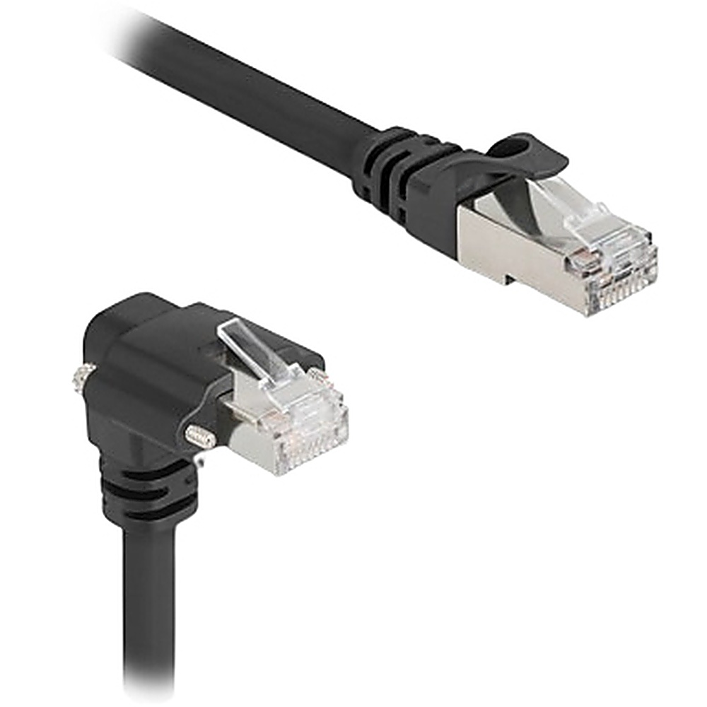 Un cavo Ethernet nero con un connettore ad angolo retto a un'estremità. L'altra estremità ha un connettore normale.