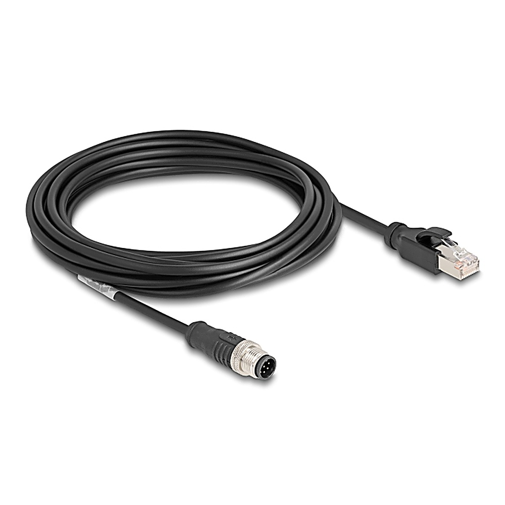 Een zwarte kabel met een M12-connector en een Ethernet-connector. De kabel is opgerold. Witte achtergrond.