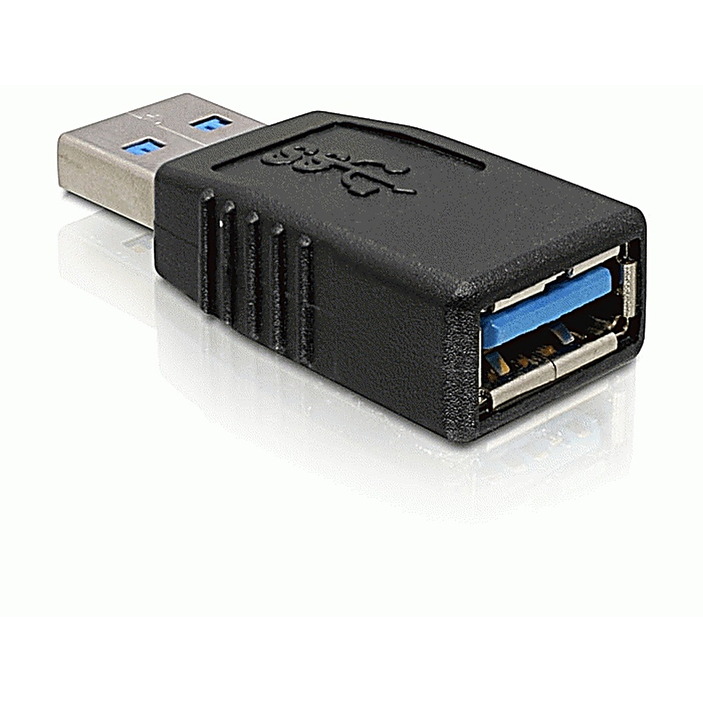 Czarny adapter USB z żeńskim USB-A i męskim złączem USB-A.
