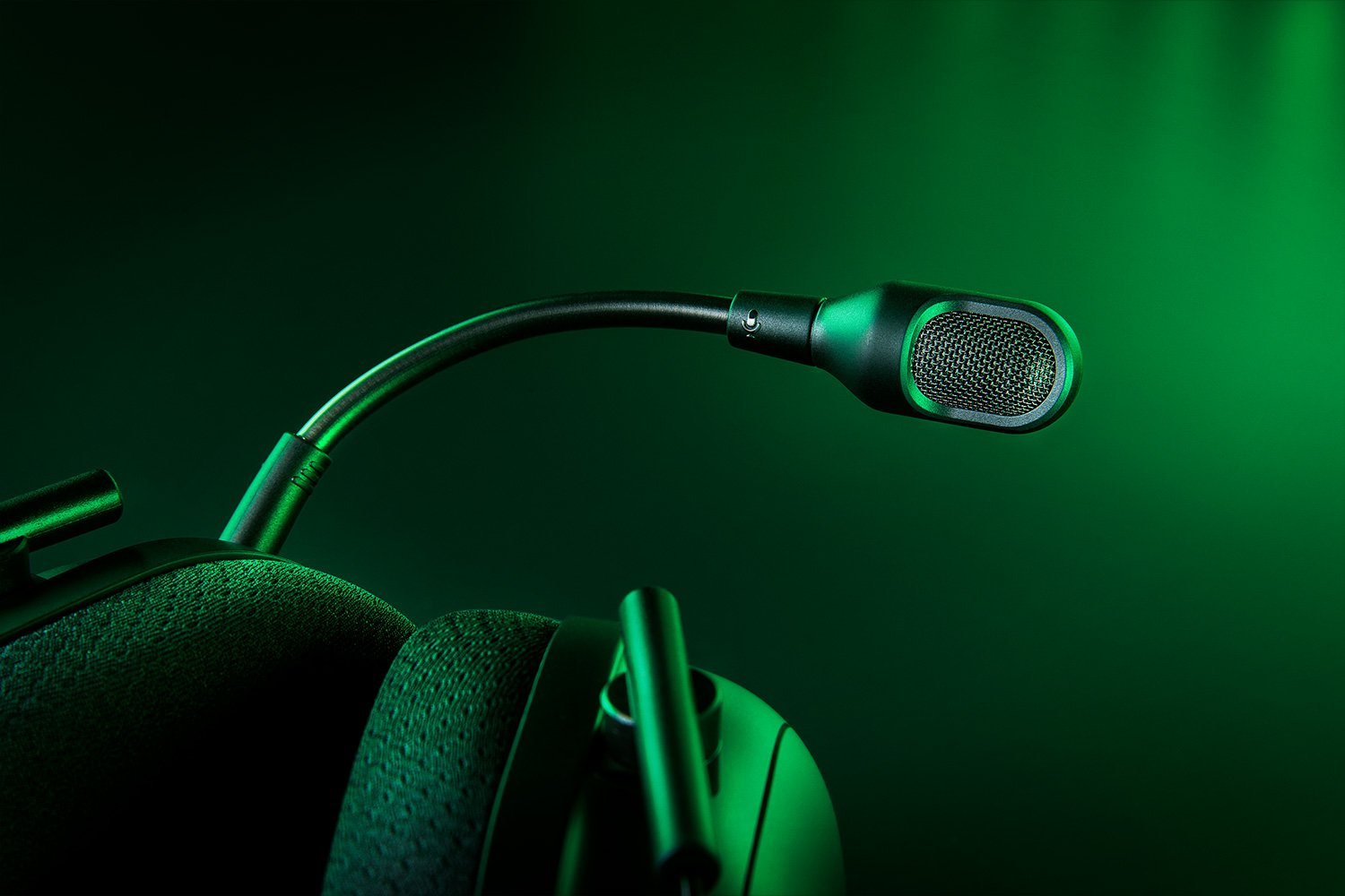 RAZER Blackshark V2 Pro 2023 Mikrofonlu Kablosuz Gaming Kulak Üstü