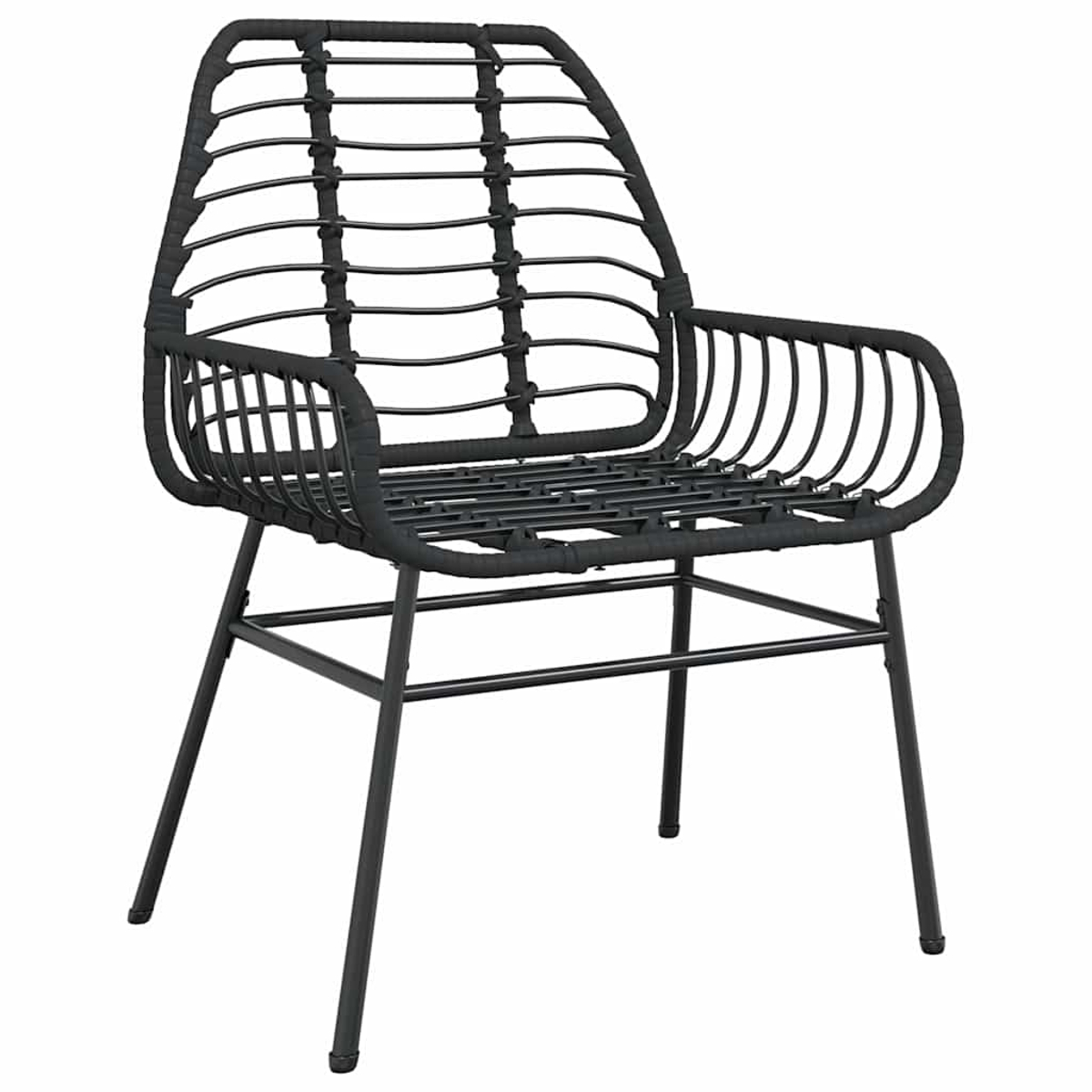 Schwarzer Metall-Außenstuhl mit Rückenlehne und Sitzfläche aus Rattan. Es ist eine Nahaufnahme des Stuhls.