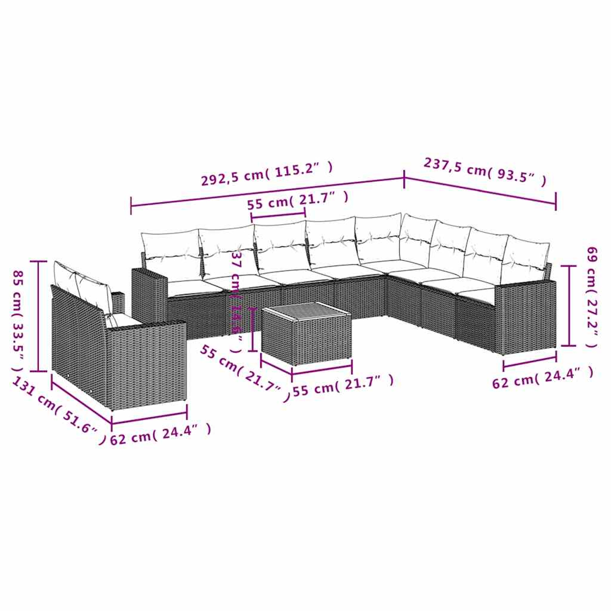 Ein Diagramm eines Ecksofas im Freien mit Tisch. Maße sind angegeben. Das Sofa ist Korb mit weißen Kissen.