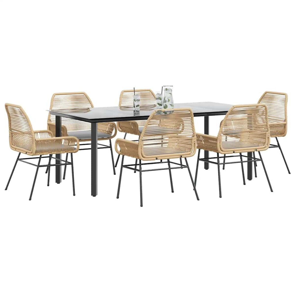 Ein Set aus Stühlen und einem Tisch mit weißem Hintergrund.