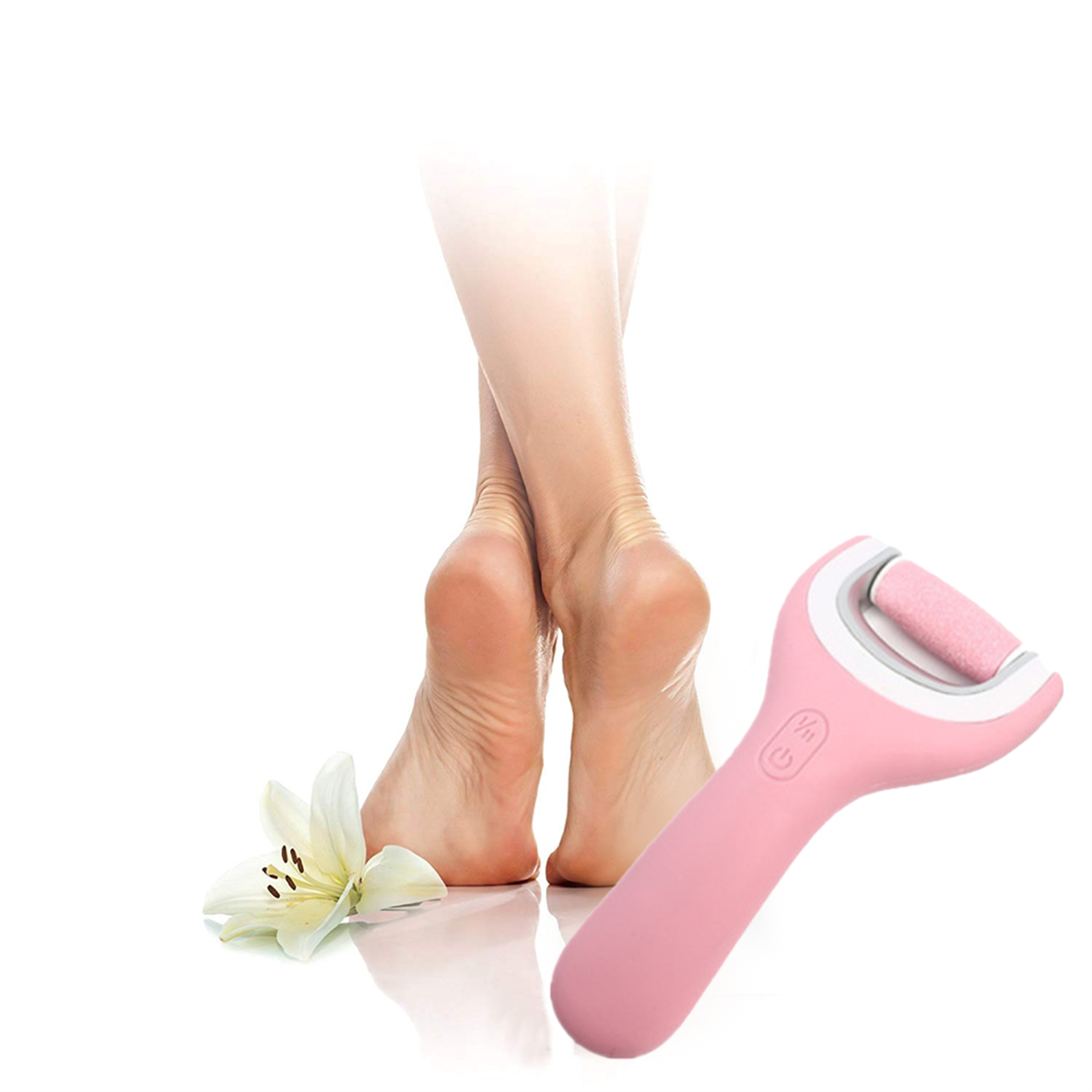 Eine rosa Fußfeile mit Rolle, weißem Rand und Griff vor einer Blume und Füßen.