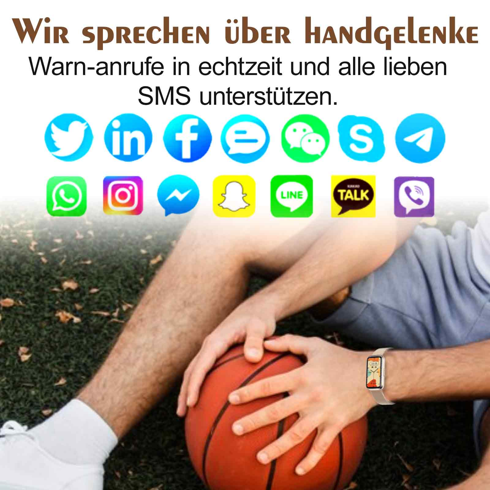 Die Hand einer Person hält einen Basketball. Eine Smartwatch zeigt Social-Media-App-Symbole am Handgelenk.