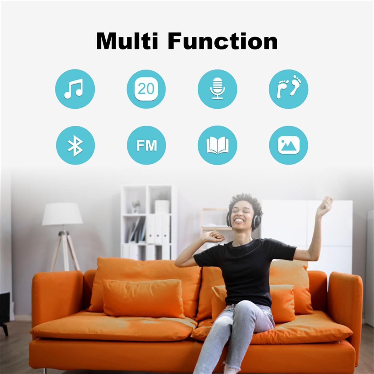 Eine Frau auf einem orangen Sofa mit Kopfhörern, umgeben von Funktionssymbolen.