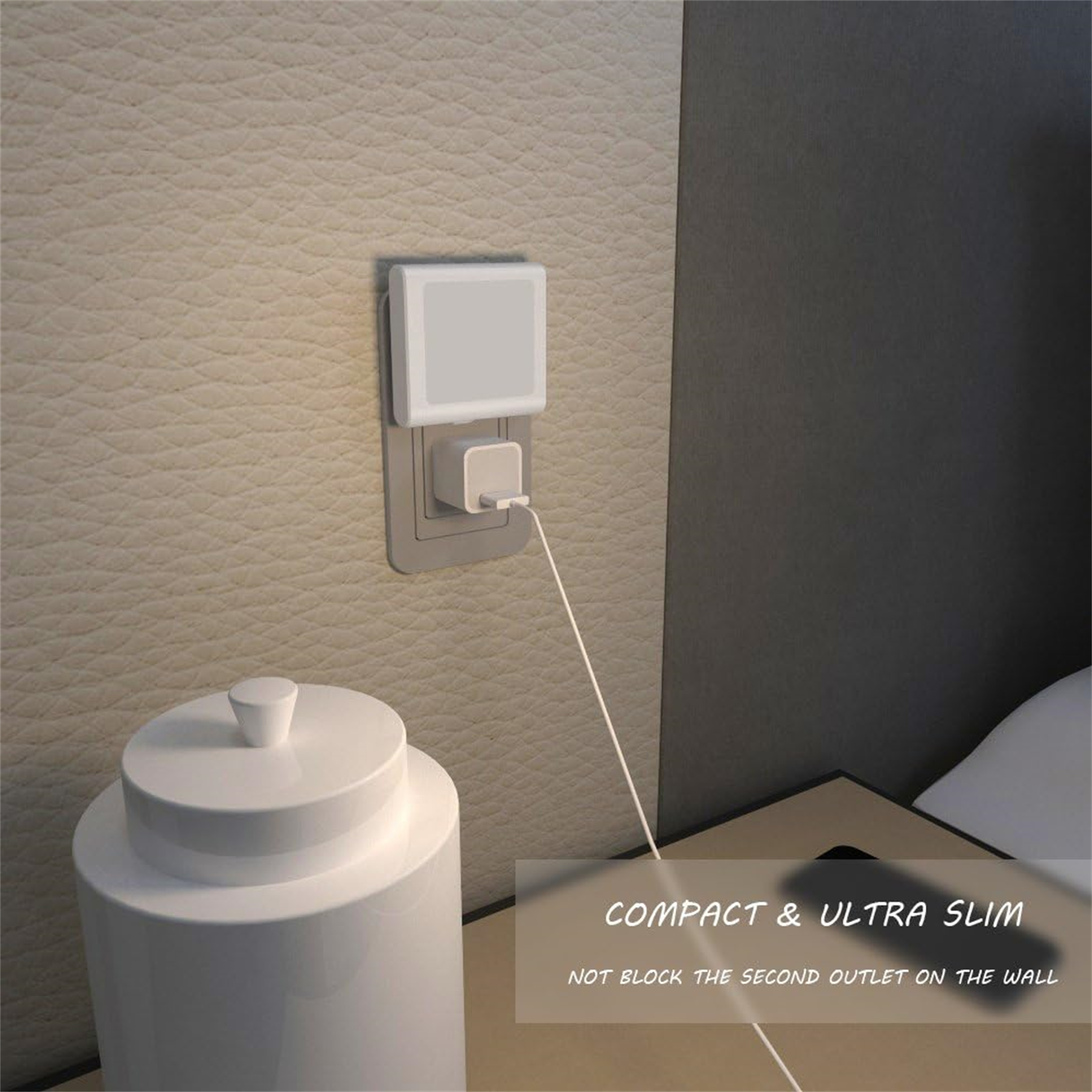 Ein Wandstecker mit Nachtlicht und weißem Kabel, neben einem weißen Behälter.