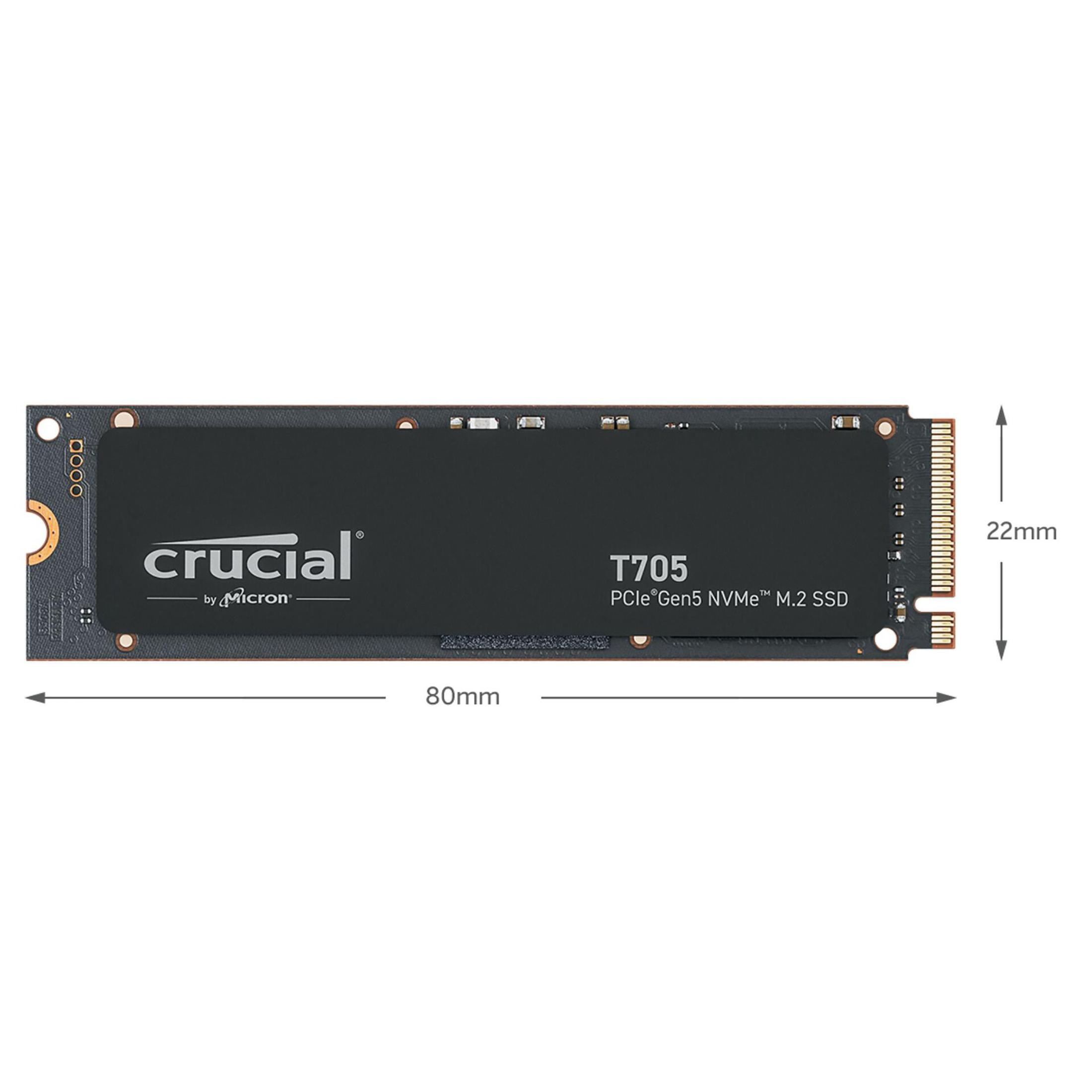 Czarny dysk SSD z etykietą Crucial, o wymiarach 80 mm x 22 mm. Tekst brzmi: T705 PCIe Gen5 NVMe M.2 SSD.