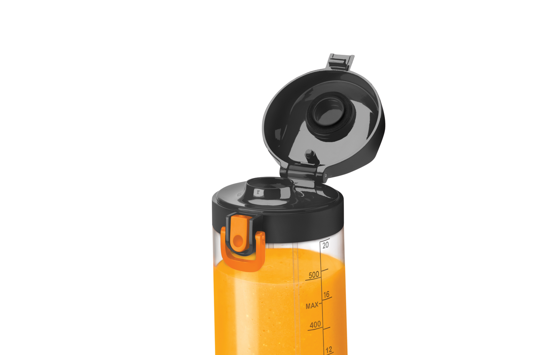 Un frullatore Nutribullet con il coperchio aperto, che mostra liquido arancione e segni di misurazione.