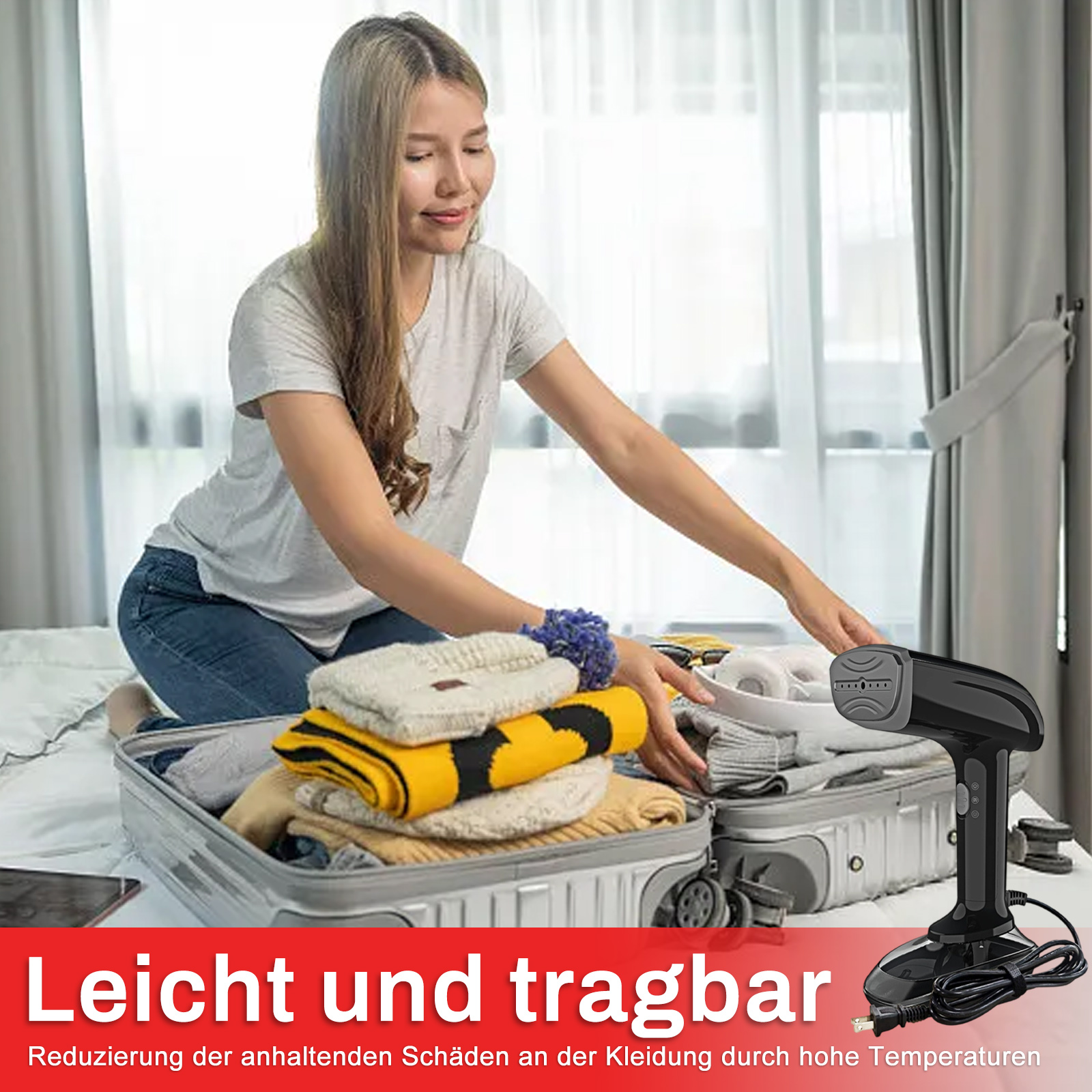 Eine Frau packt Kleidung in einen Koffer, daneben steht ein Handdampfer.