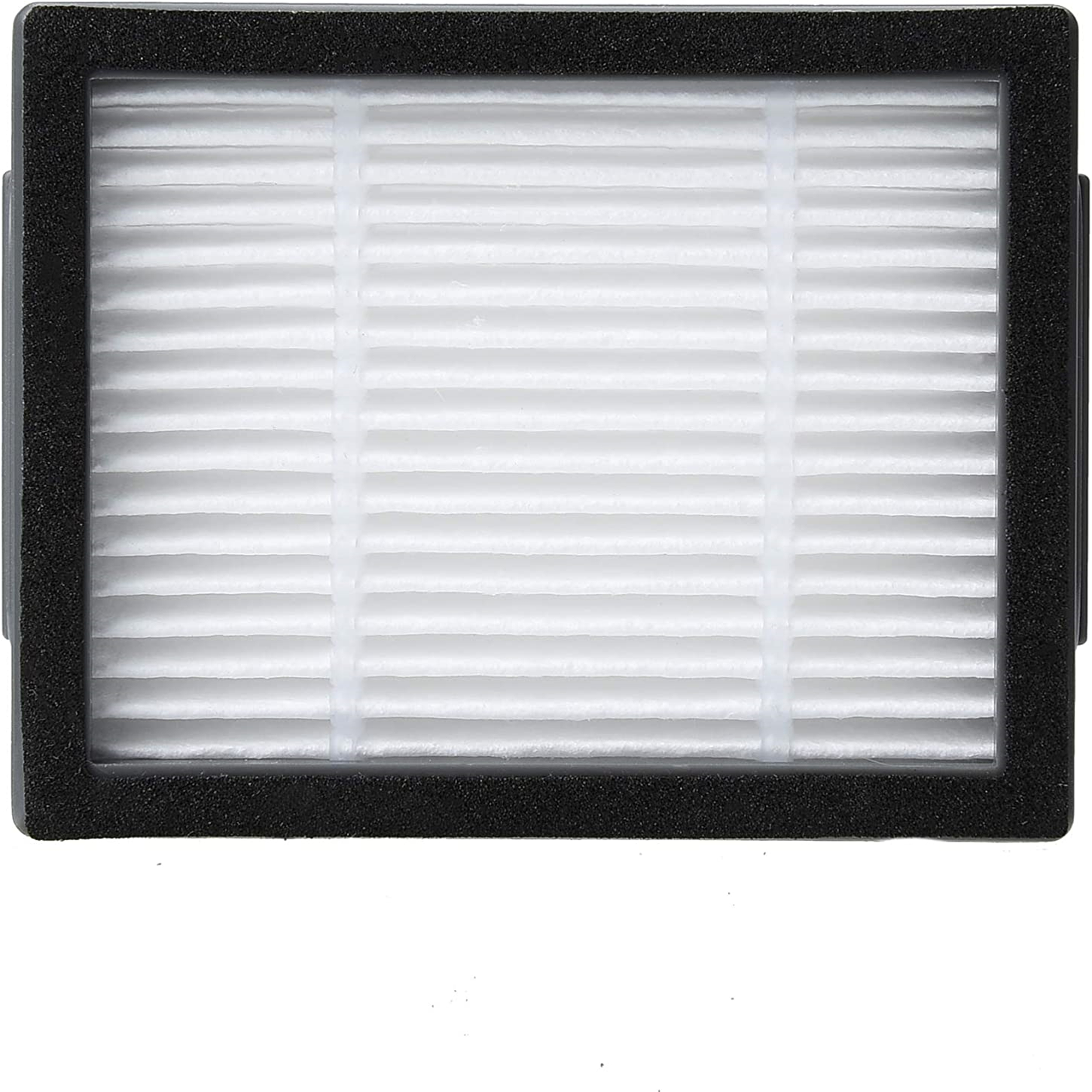 Nahaufnahme eines Luftfilters. Er hat einen schwarzen Rahmen und weißes, plissiertes Filtermaterial im Inneren. Der Filter ist rechteckig.