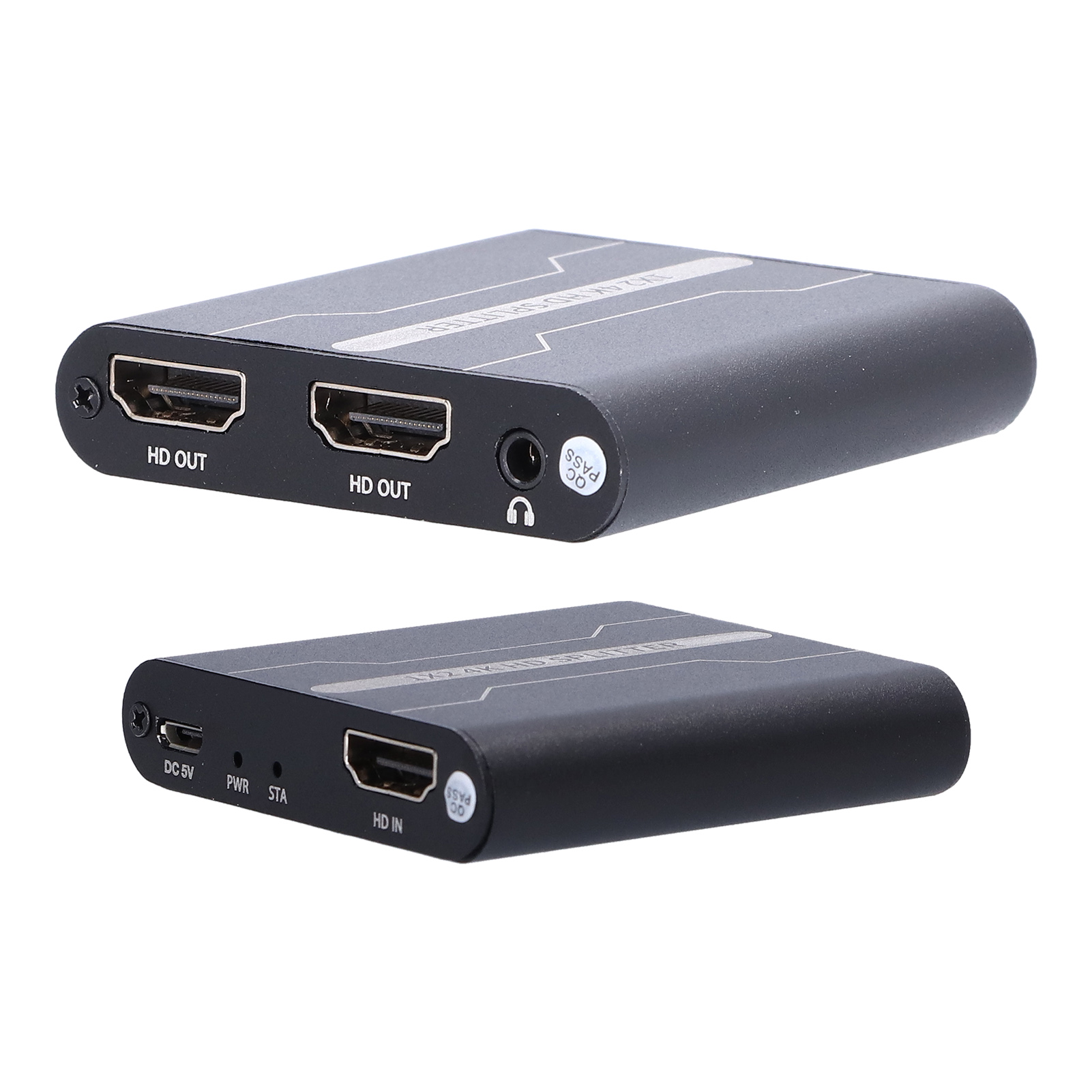 Zwei schwarze HDMI-Splitter, einer zeigt Anschlüsse, der andere einen DC-Eingang.