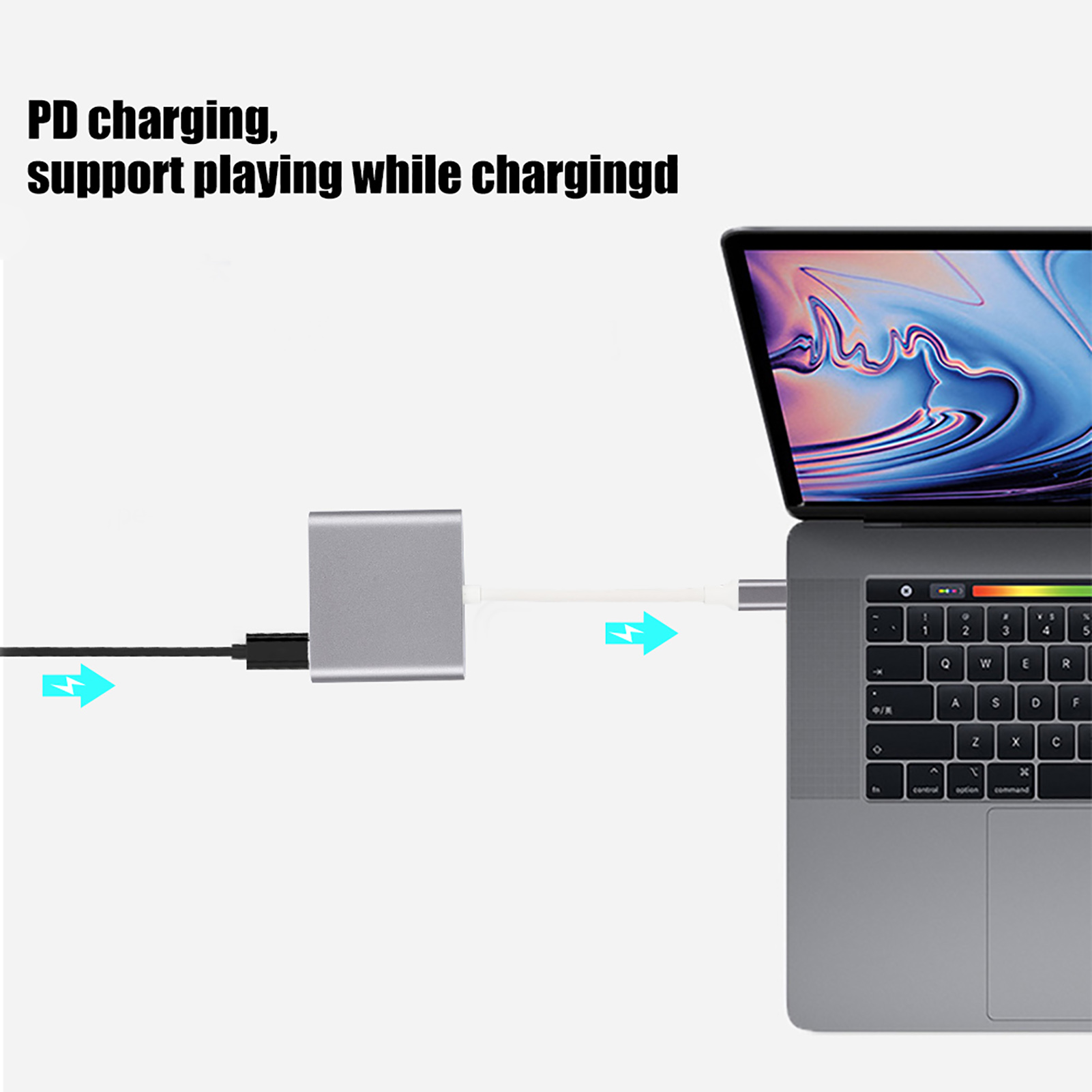 Ein Laptop, der mit einem USB-C-Hub geladen wird, mit blauen Pfeilen, die den Datenfluss anzeigen.