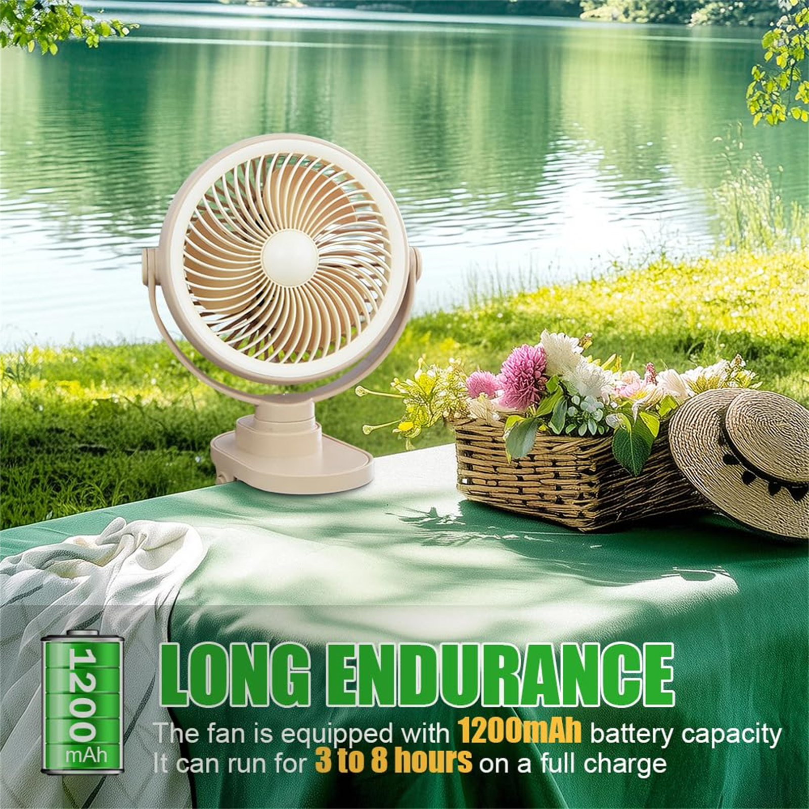 Ventilator auf Tisch im Garten. Beiger Ventilator auf Ständer. Blumen und Hut auf Tisch. Grüner Hintergrund und Text 'Long Endurance'.