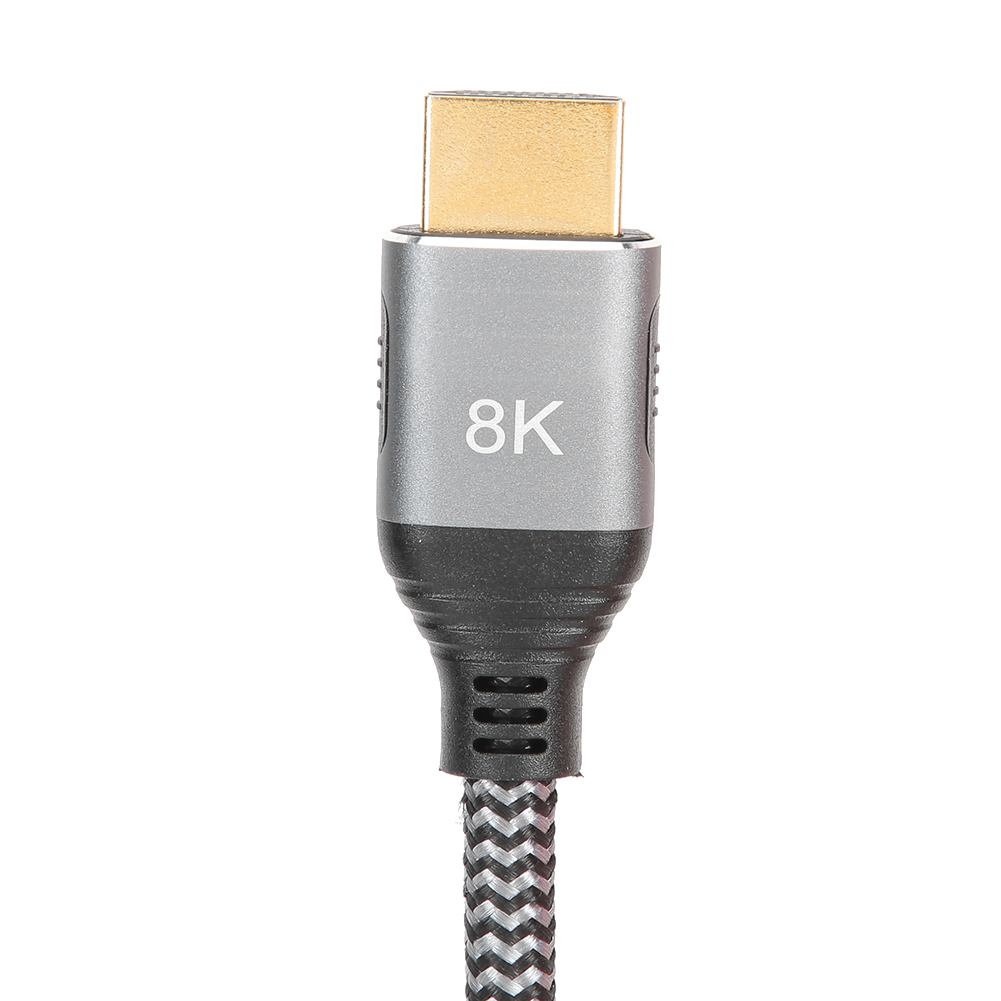 Eine Nahaufnahme eines silbernen 8K-HDMI-Anschlusses.