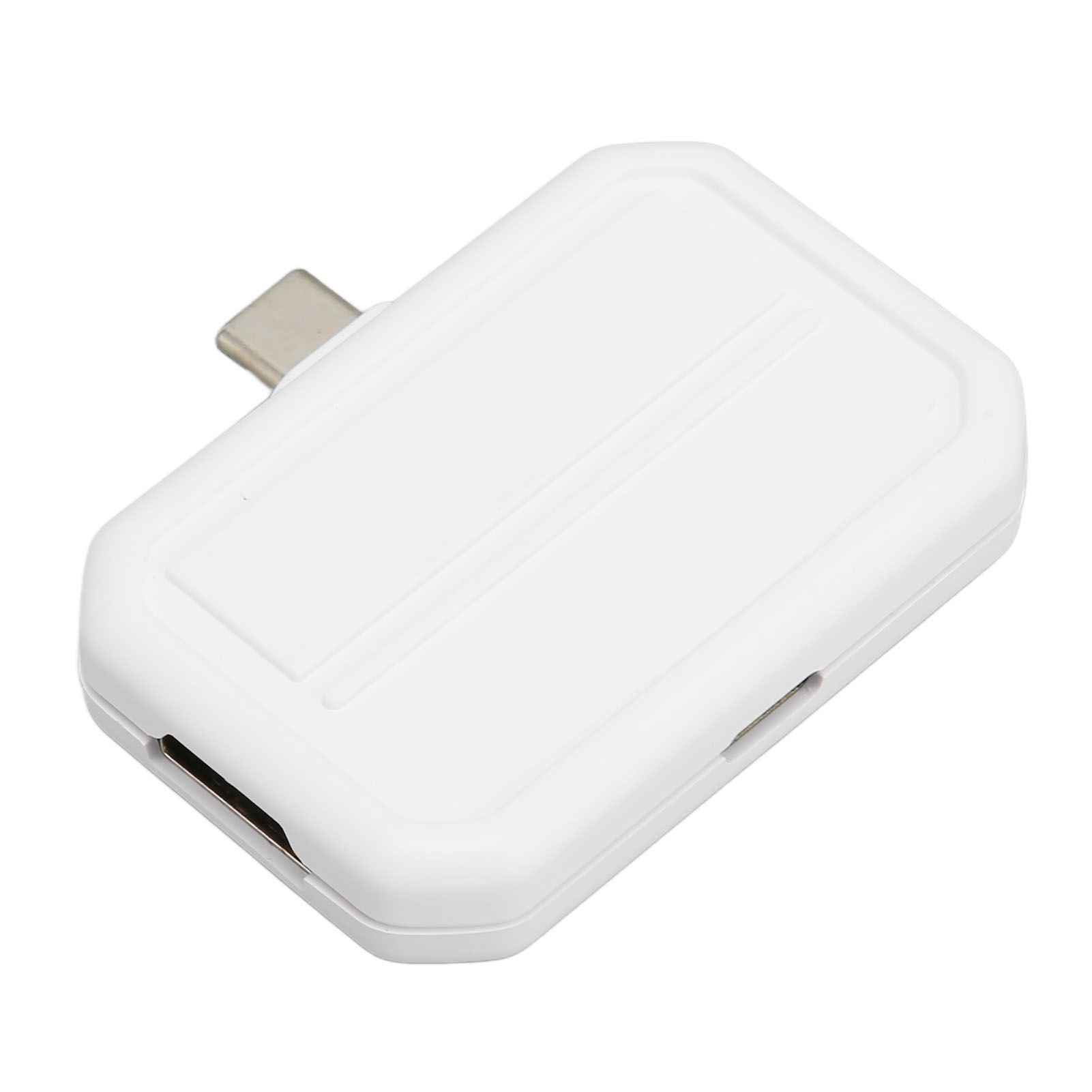 Weißer rechteckiger Adapter mit USB-C-Anschluss. Er hat ein glattes, minimalistisches Design. Der Hintergrund ist weiß.