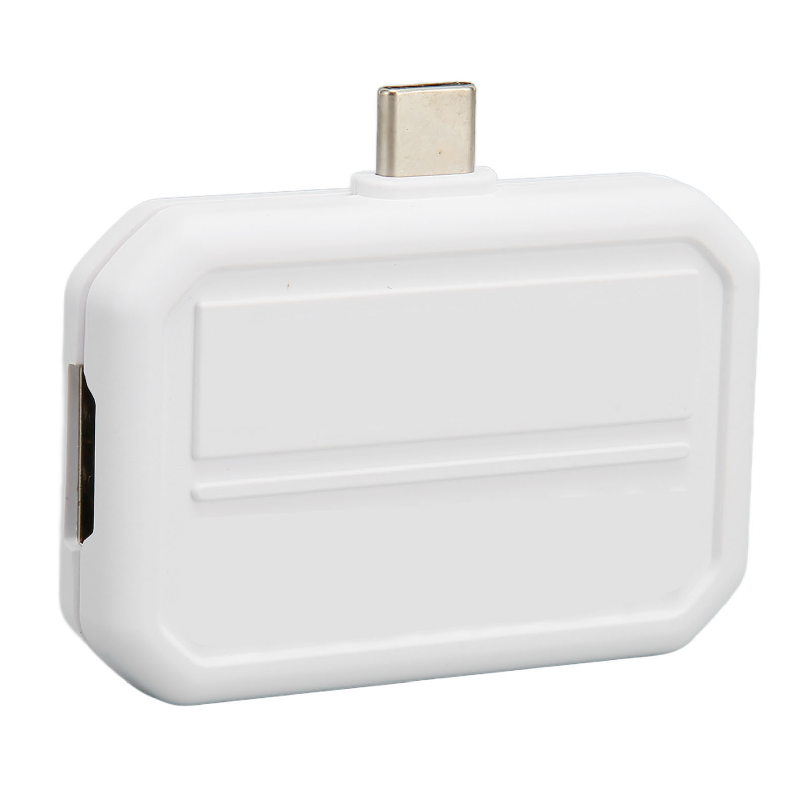 Weißer rechteckiger Adapter mit USB-C-Anschluss. Er hat ein glattes, minimalistisches Design. Der Hintergrund ist weiß.