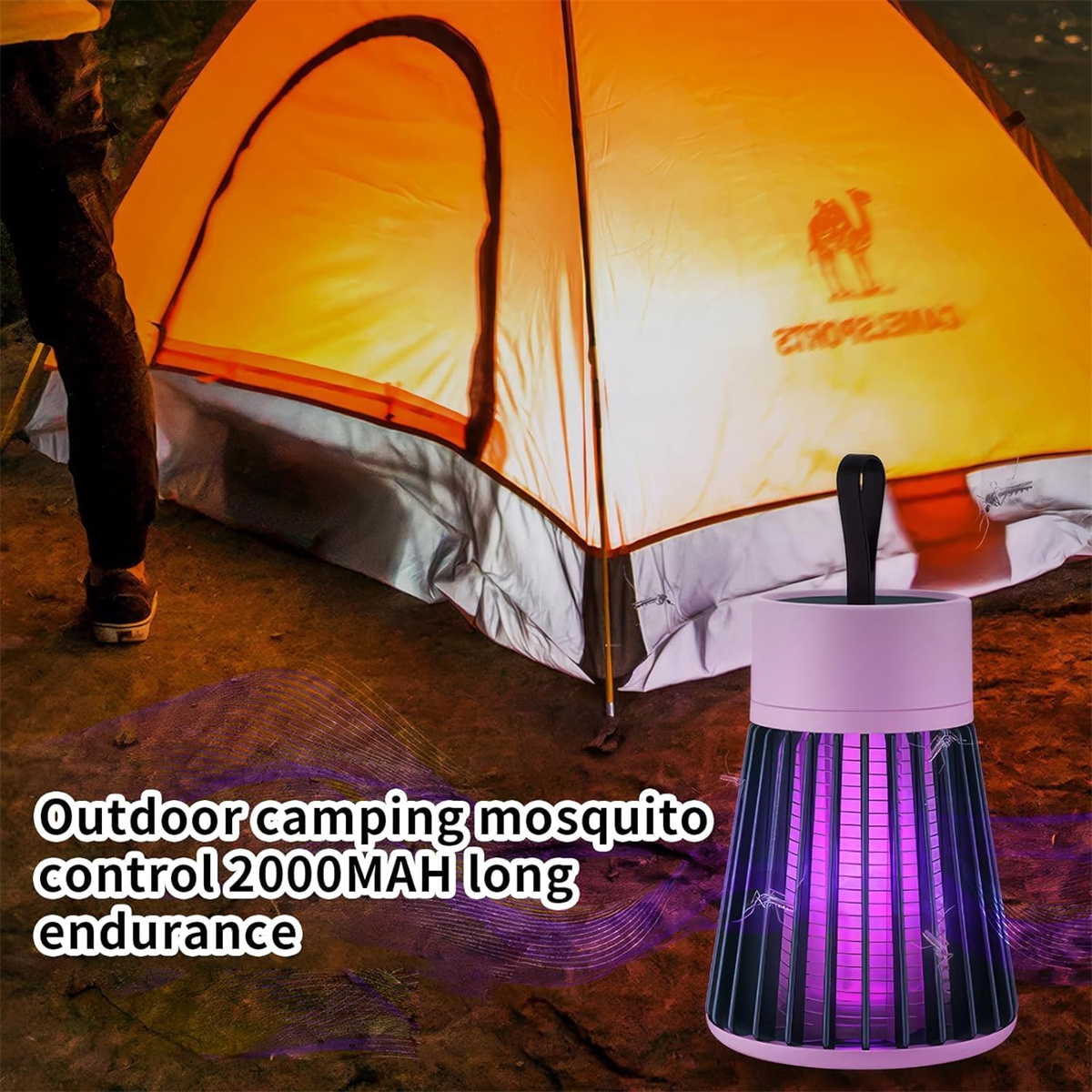 Mückenvernichterlampe in der Nähe eines Zeltes auf einem Campingplatz, mit Text über lange Ausdauer.