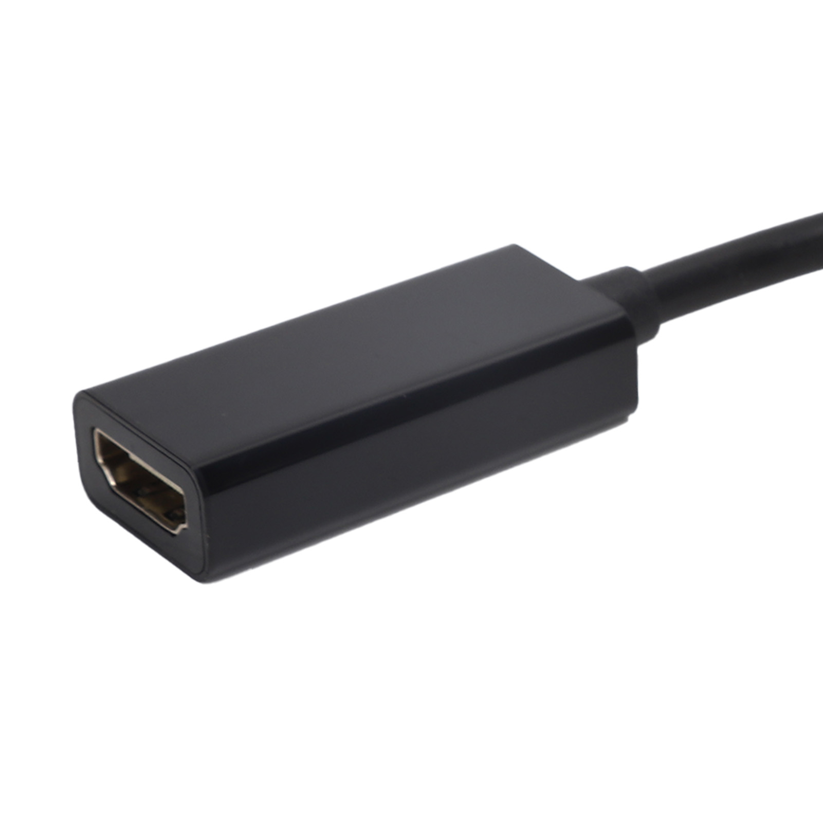 Schwarzer HDMI-Anschluss. Der Anschluss ist in ein schwarzes Kabel gesteckt.