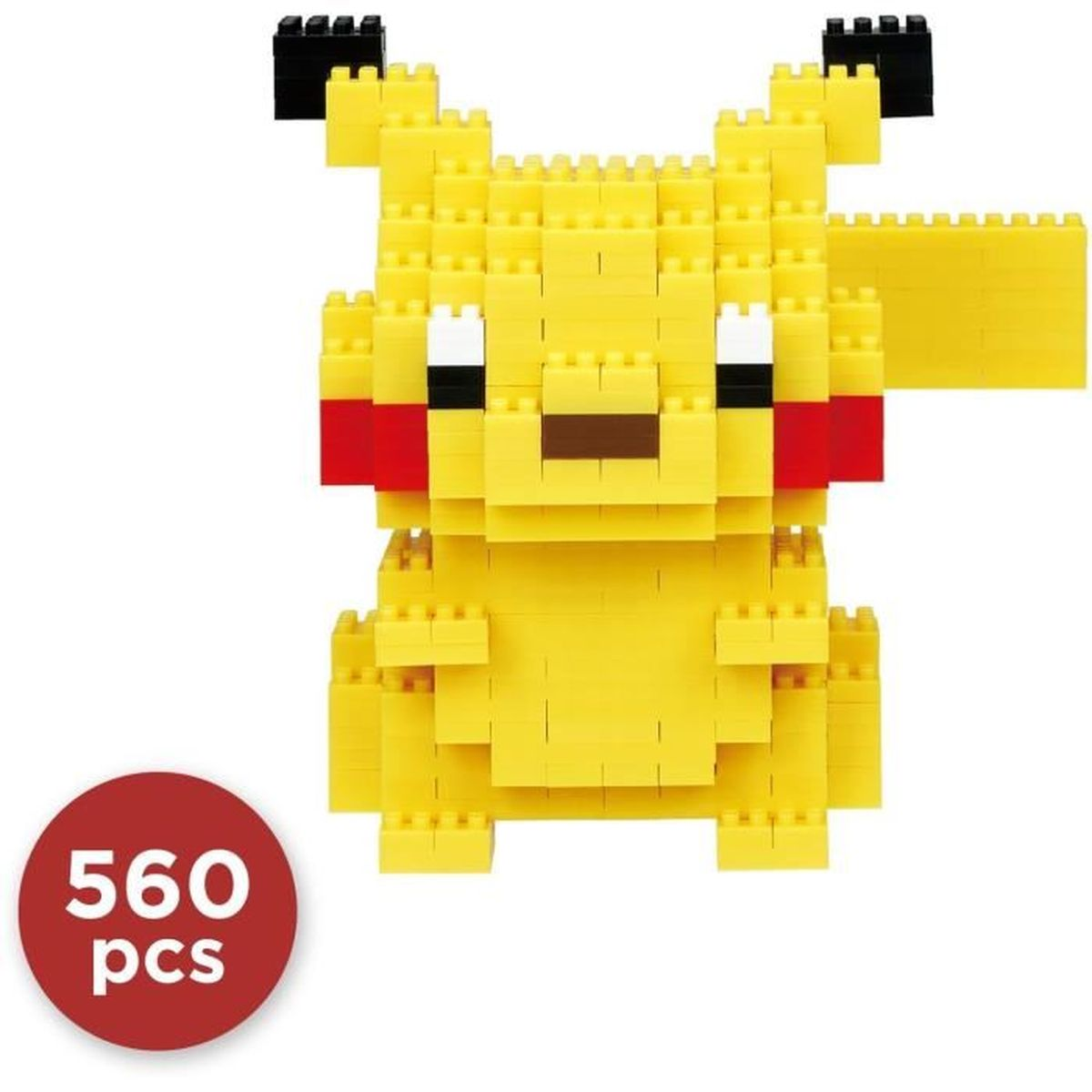 Pikachu hecho de bloques amarillos, con mejillas rojas, orejas negras y una raya marrón.