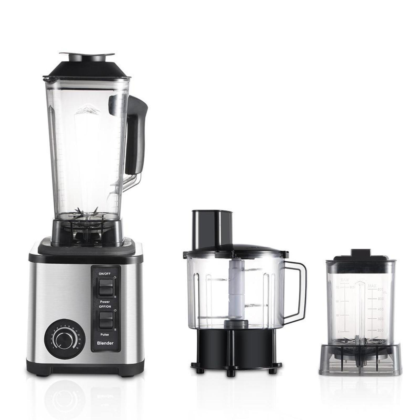 Drei Mixer in verschiedenen Größen und Designs, alle auf weißem Hintergrund.
