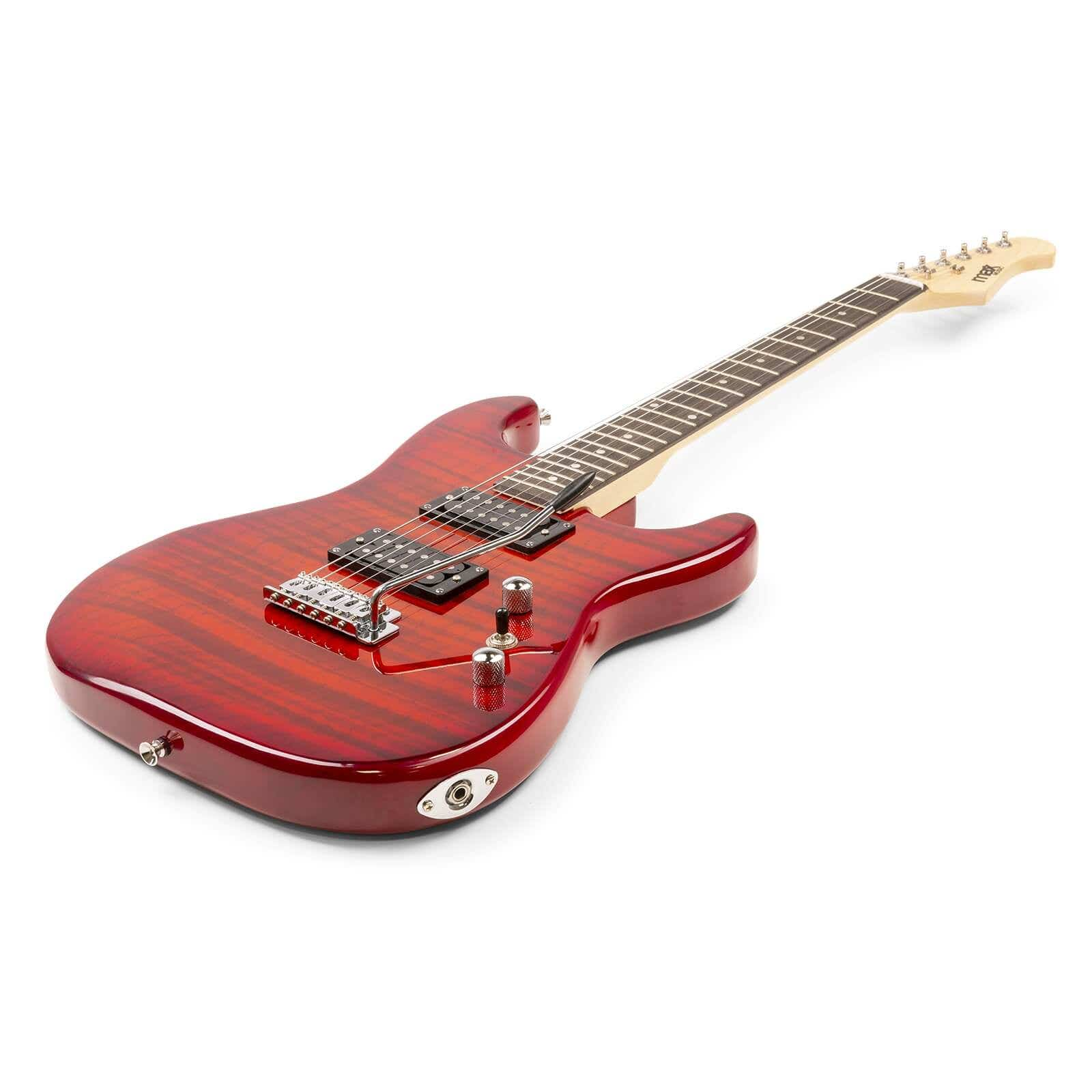 Une guitare électrique rouge sur fond blanc. La guitare est inclinée, montrant le corps, le manche et la tête.