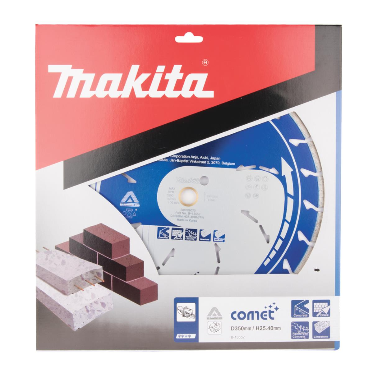 Ein Makita Kreissägeblatt in seiner Verpackung. Die Box hat rote, blaue und weiße Farben. Die Klinge ist sichtbar.