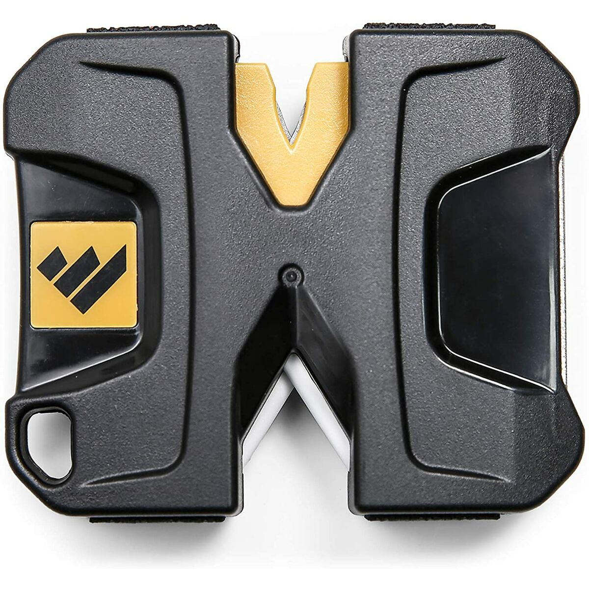 Ein schwarzes Schärfwerkzeug mit gelber 'V'-Form und gelbem Logo auf weißem Hintergrund.