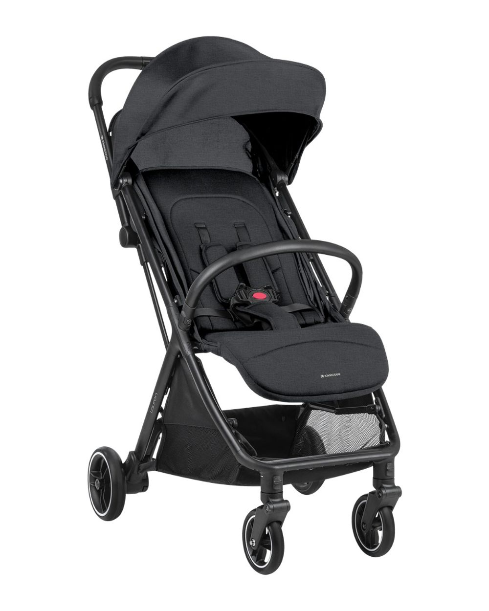 Ein schwarzer Kinderwagen auf weißem Hintergrund, mit schwarzem Sitz.