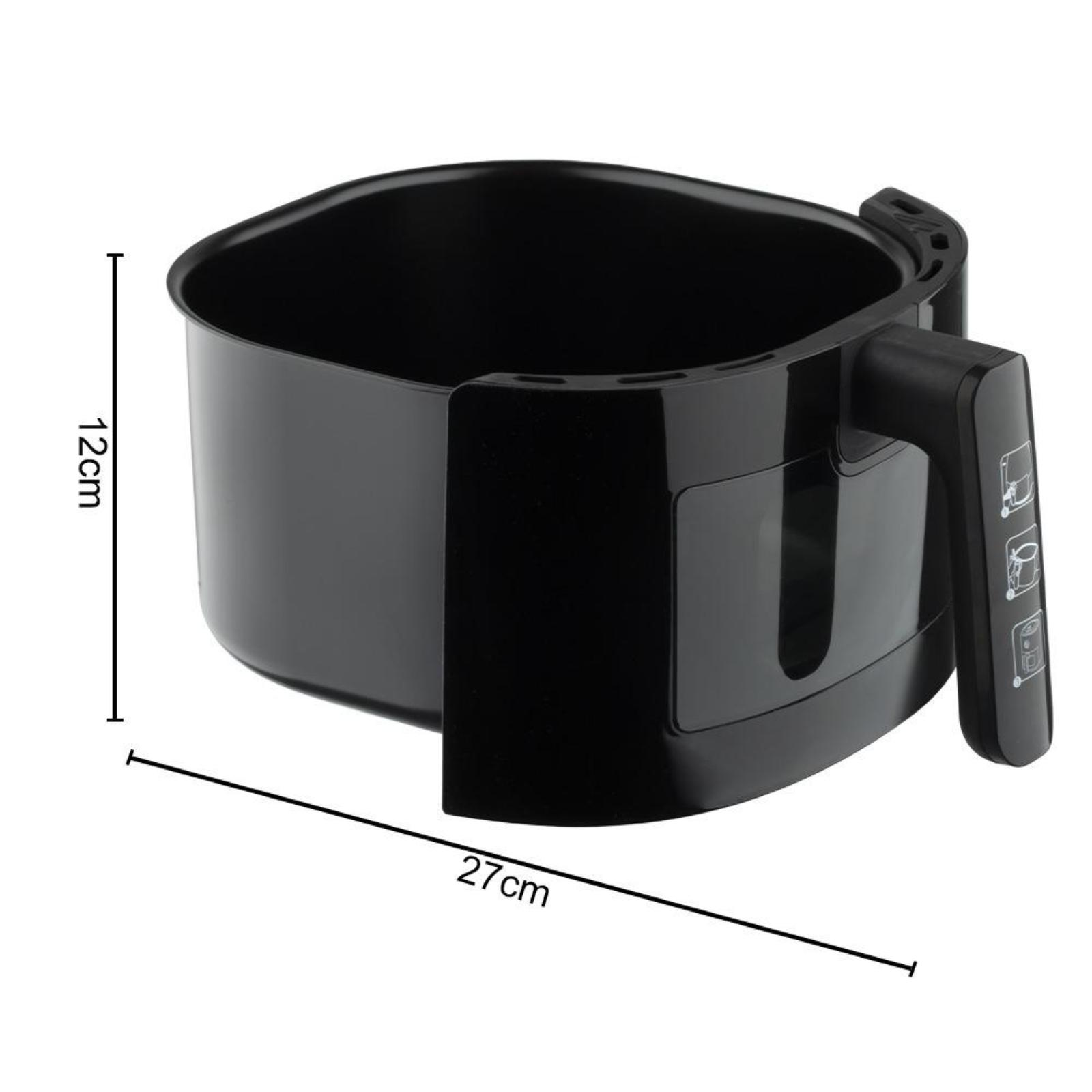 Ein schwarzer Airfryer-Korb mit Maßangaben. Es ist ein quadratischer Behälter mit einem Griff an einer Seite.