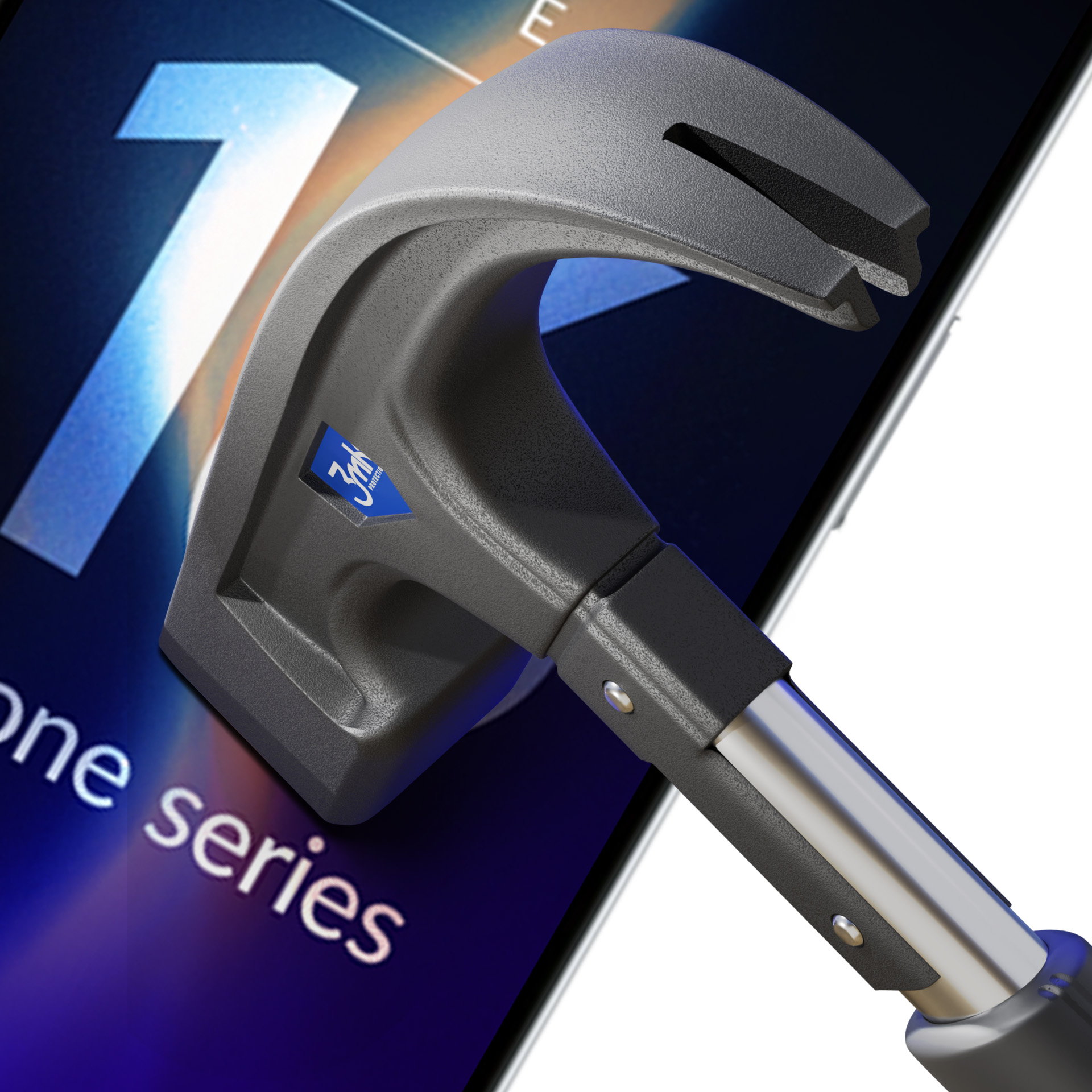 Młotek uderza w ekran telefonu. Ekran ma ochraniacz z marką 3mk.