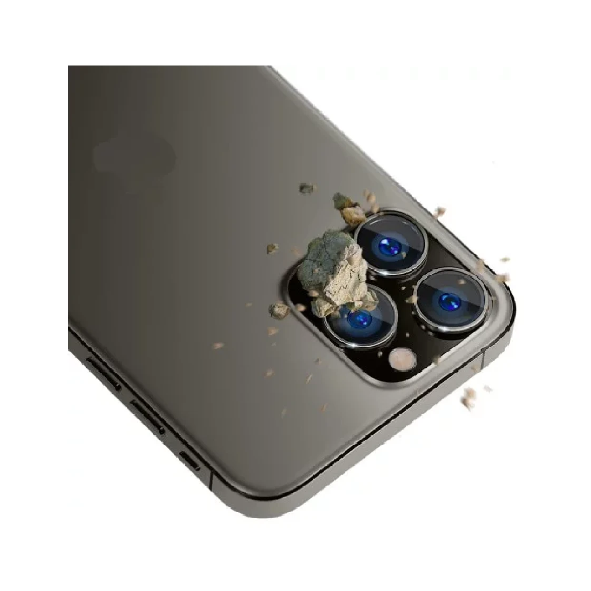 Un primo piano delle lenti della fotocamera di un telefono, con una roccia sopra. Lo sfondo è un telefono grigio.