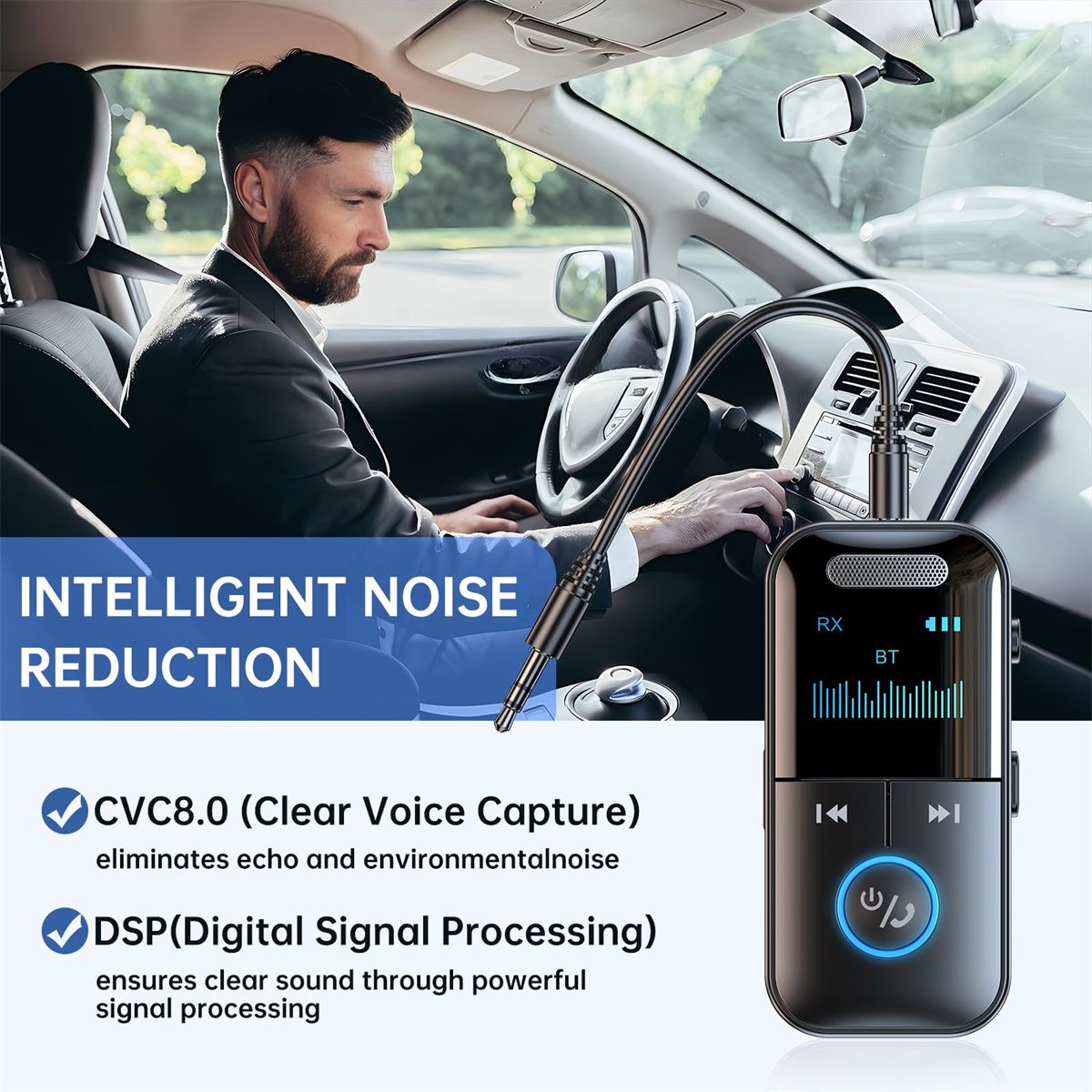 Mann im Auto mit Bluetooth-Gerät. Das Gerät ist schwarz mit einem Bildschirm. Text: 'Intelligente Rauschunterdrückung'.