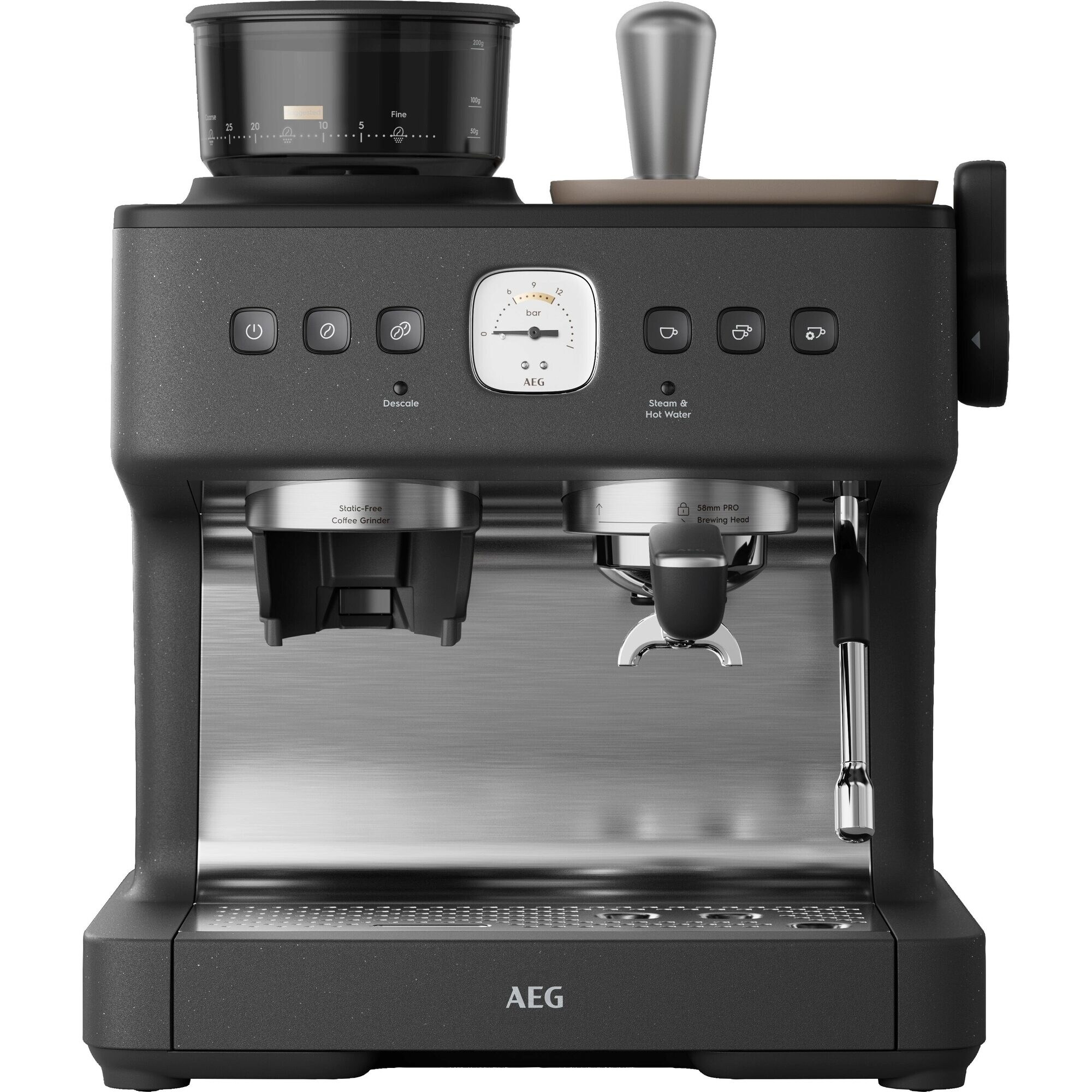 Eine schwarze Espressomaschine mit silbernen Akzenten, Mahlwerk und mehreren Knöpfen vor weißem Hintergrund.