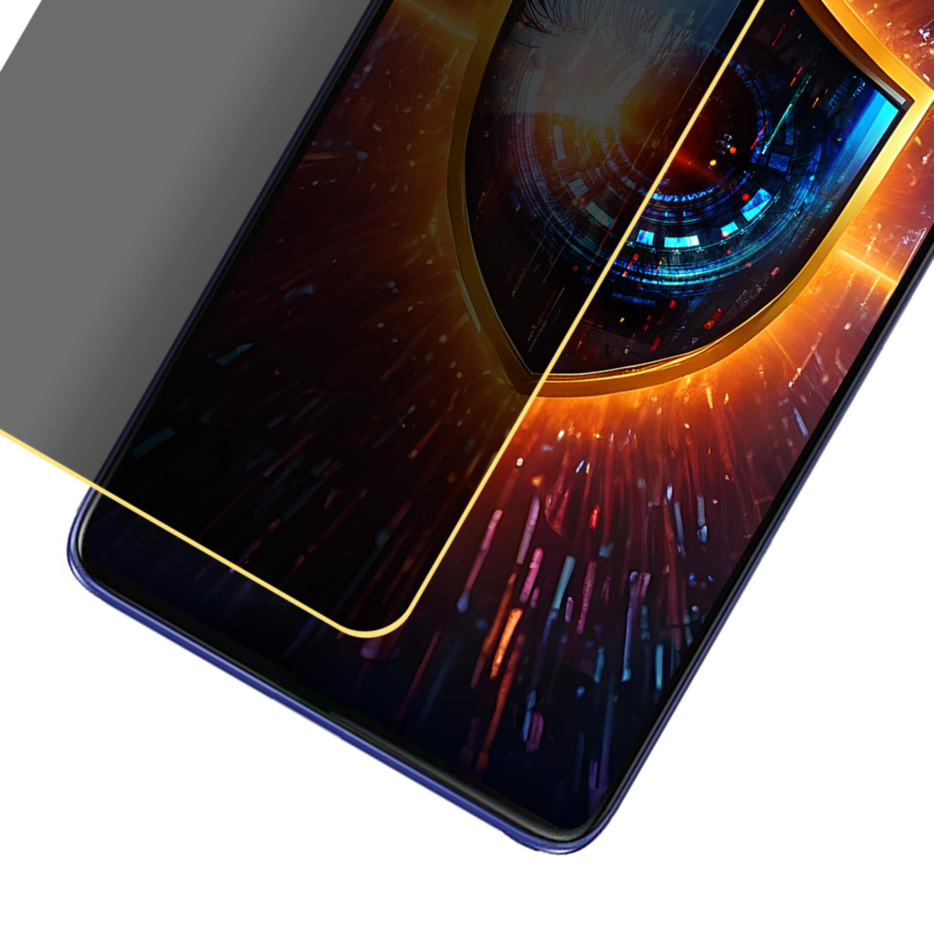 Smartphone con protezione schermo. Lo schermo mostra un design futuristico con uno scudo ed effetti luce.