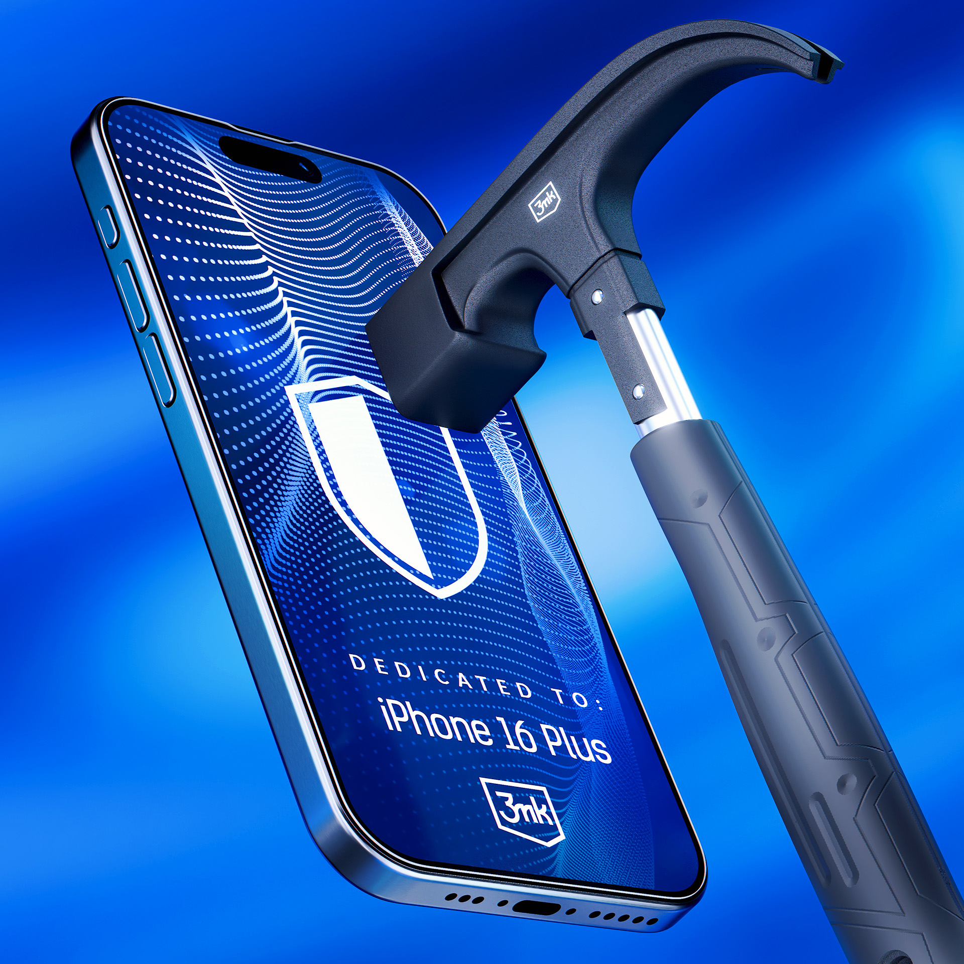Smartphone con protezione schermo colpito da un martello. Lo schermo mostra 'iPhone 16 Plus' e design a scudo.