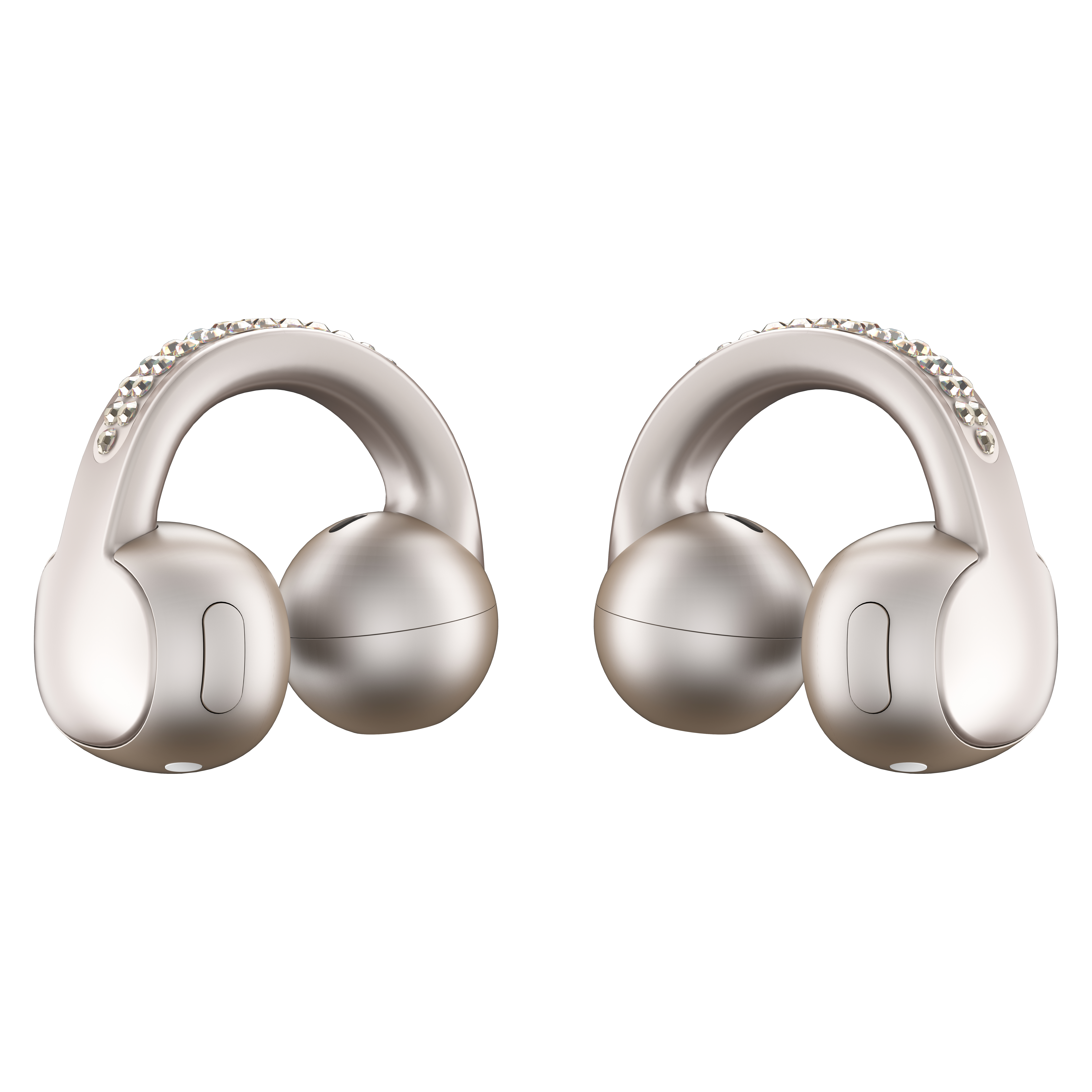 Dwa srebrne kolczyki z kryształkami na górze. Tło jest białe, bez innych elementów.