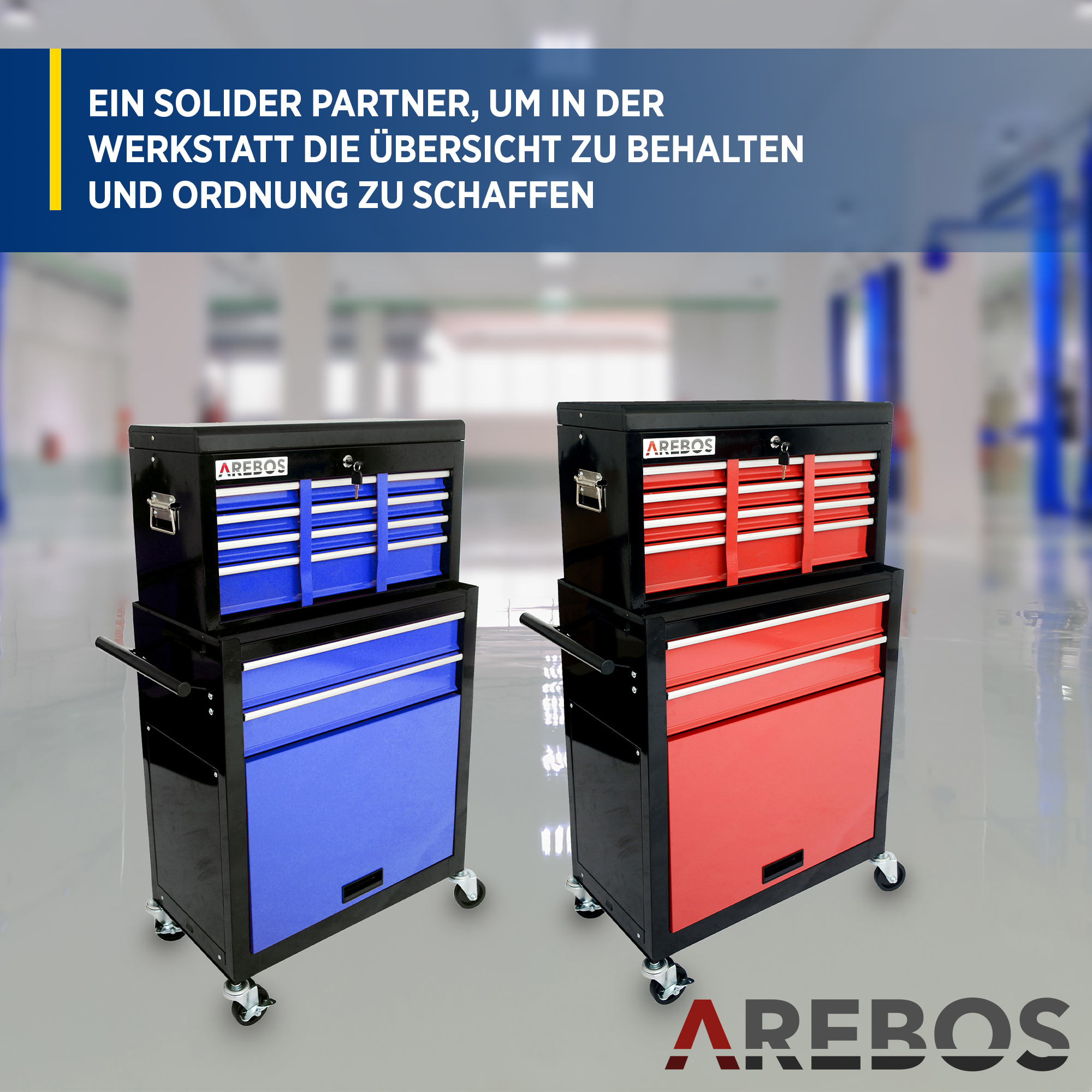 Zwei Werkzeugkisten auf Rädern, eine rote und eine blaue, vor verschwommenem Garagenhintergrund.