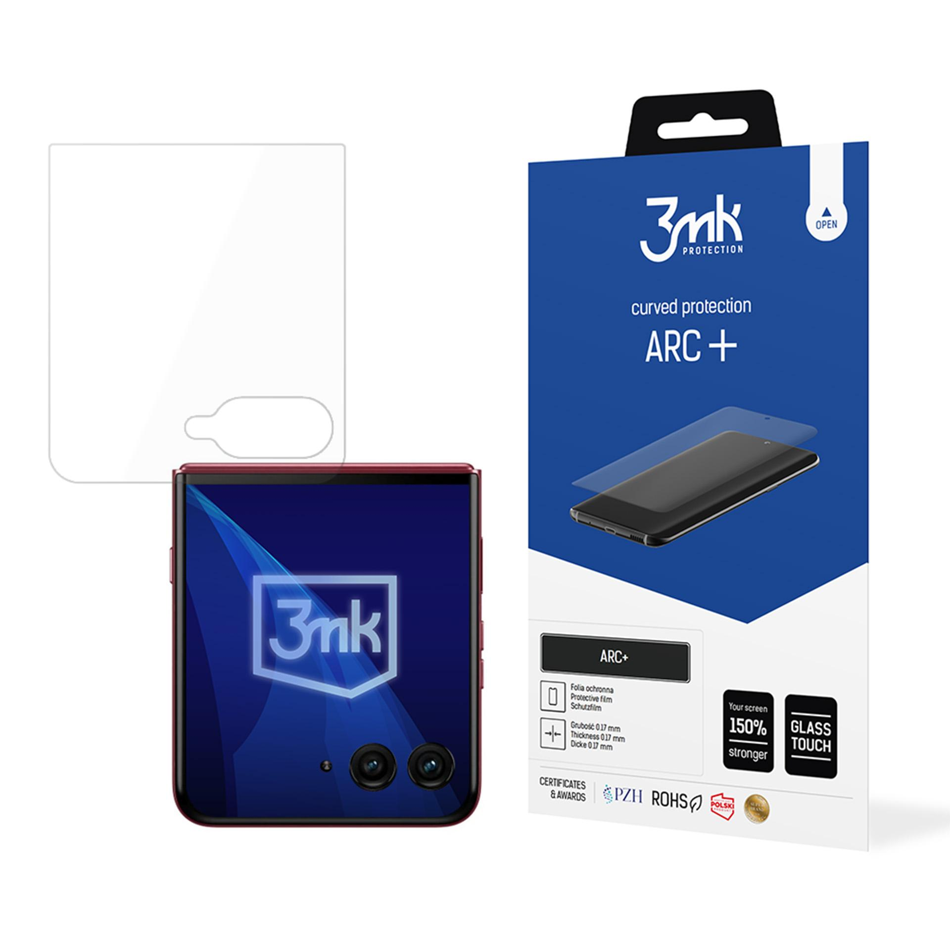 Un proteggi schermo e un telefono accanto a una scatola del prodotto. La scatola dice 'ARC+' e '3mk protection'.