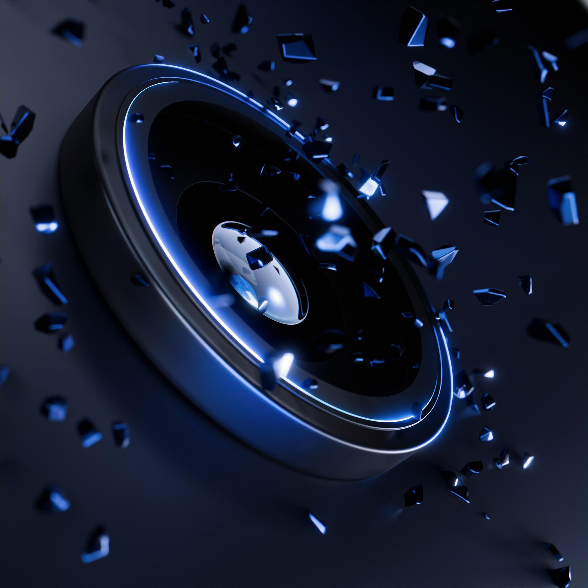 Ciemny, futurystyczny głośnik z niebieskim neonowym światłem, otoczony rozbitym niebieskim szkłem na ciemnym tle.